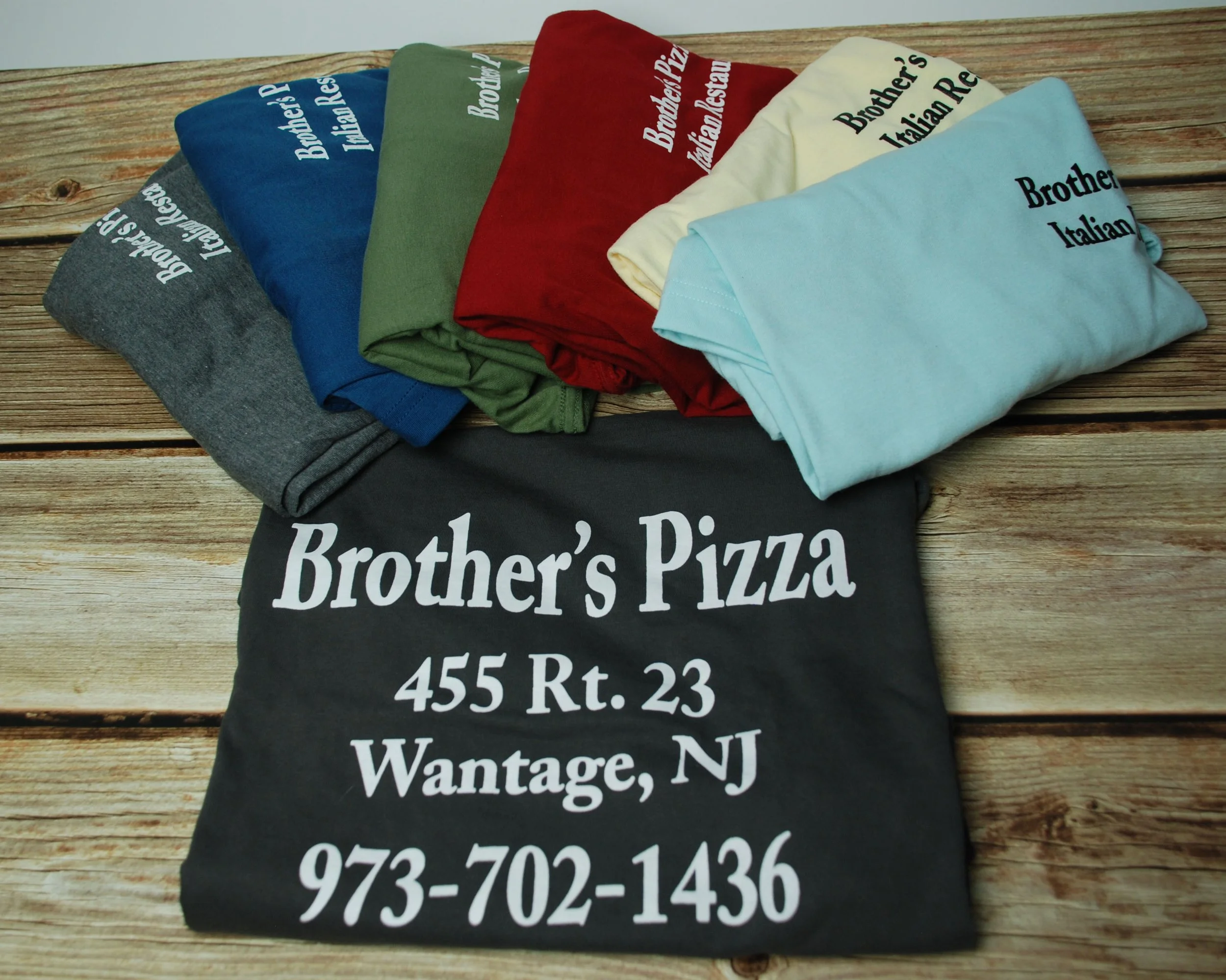 Screen printed t-shirts for small local pizzeria