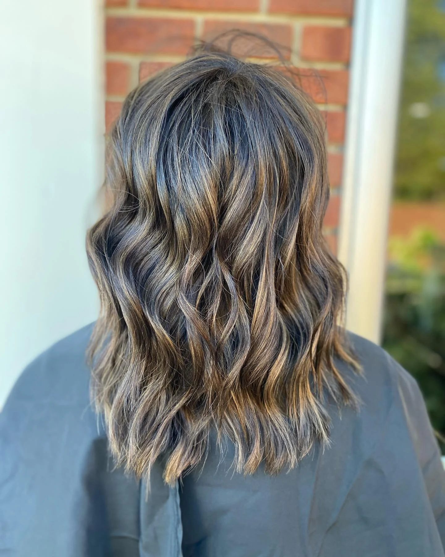 🍫 B R U N E T T E 

👀SWIPE FOR BEFORE 👀

#livedincolor #redkenshadeseq #goldwell #hair #hairstylist #michigan #florida #haircut #hairgoals #hairbrained #haircolorist #haircolorideas #michiganhairstylist #michiganhair