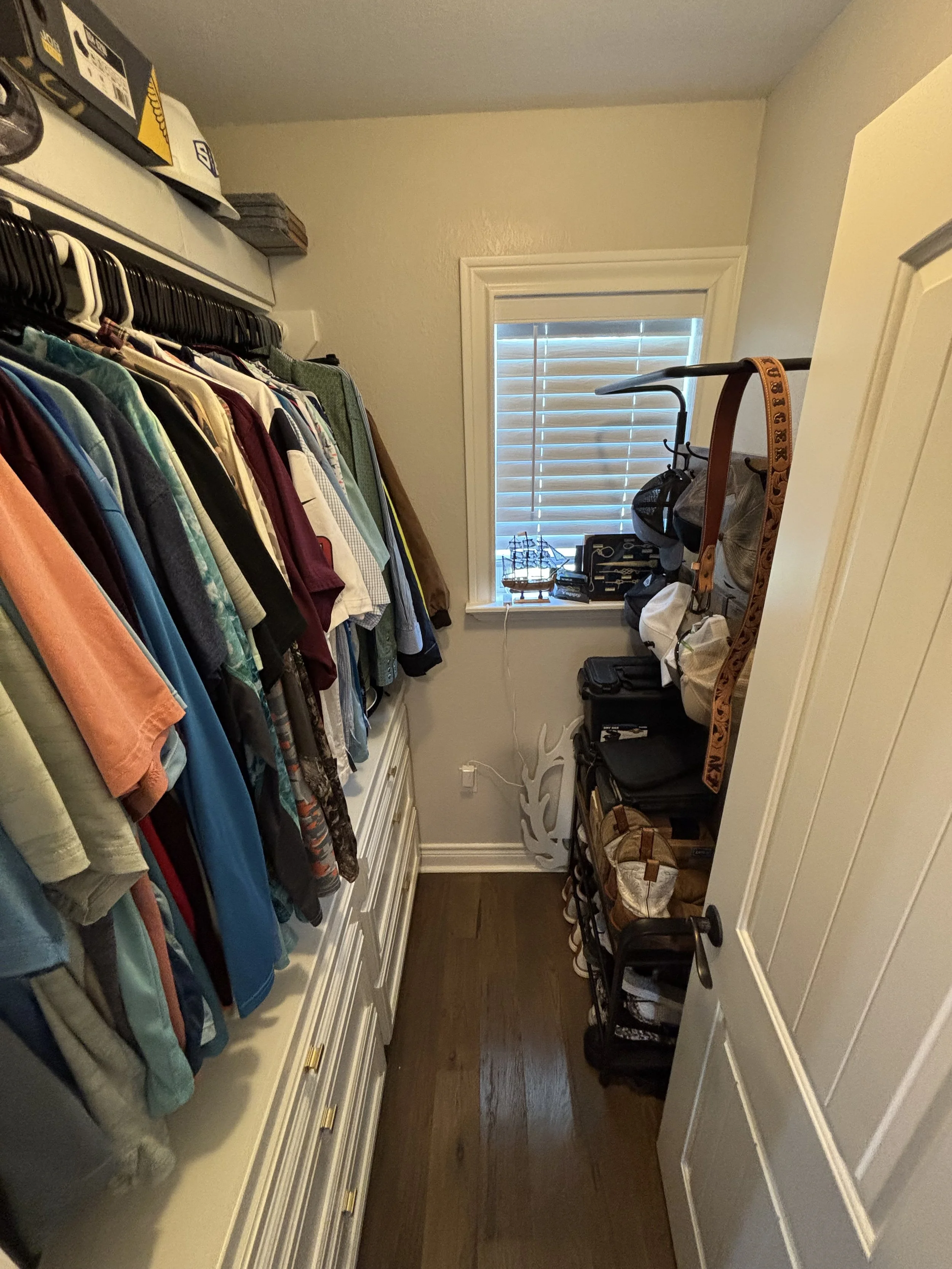 Even a small closet can make a big impact when every inch is used intentionally. We decluttered this space, grouped similar items together, and created practical storage zones to maximize the closet's existing capacity. This quaint home in Manvel, Te