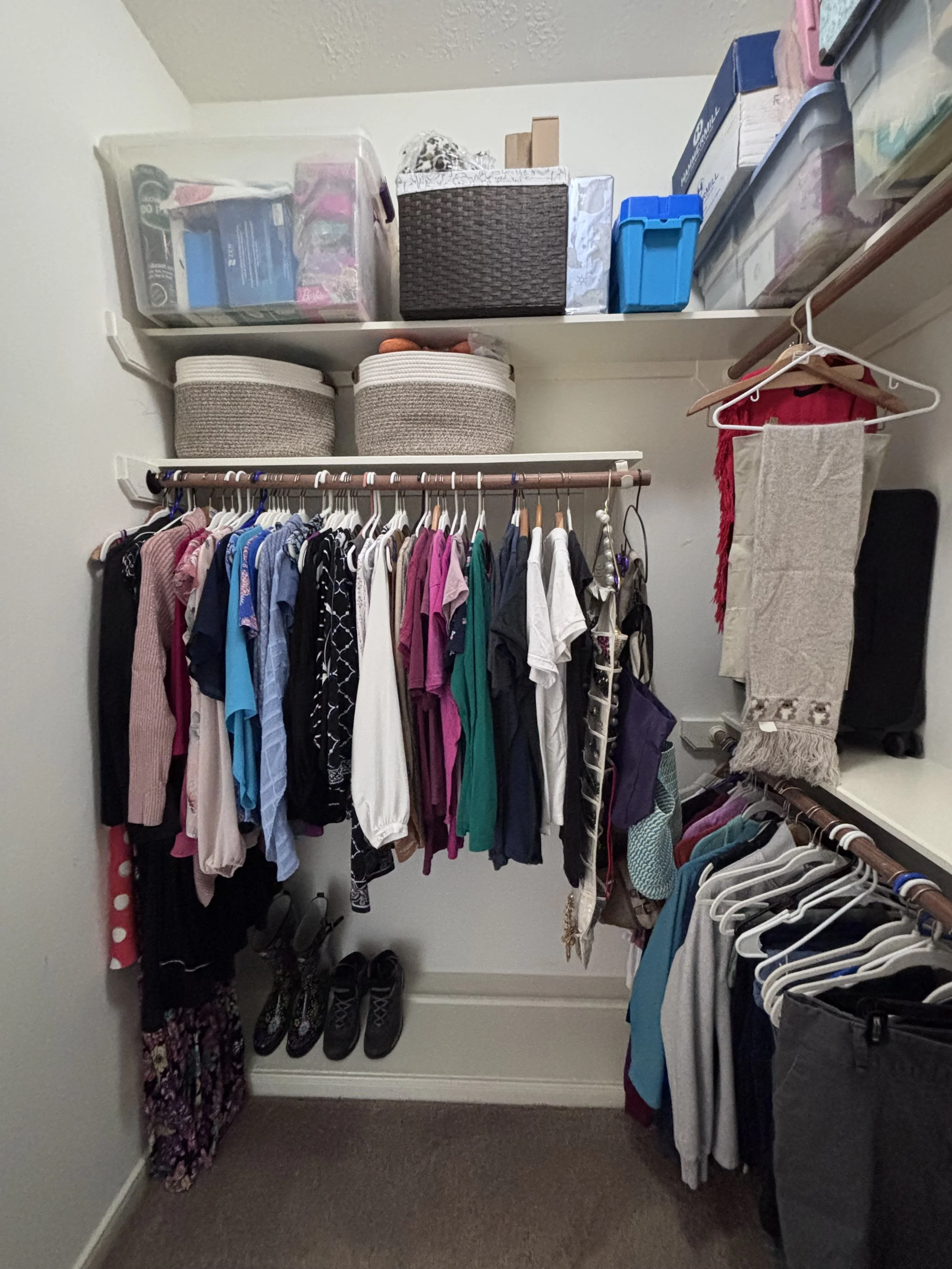 Bedroom closets can really set the tone for your day. Organized closets add time back into your day instead of rummaging for a lost shoe or pants. Organized closets also allow you to wear more of your wardrobe then when clothing is stuffed in a corne