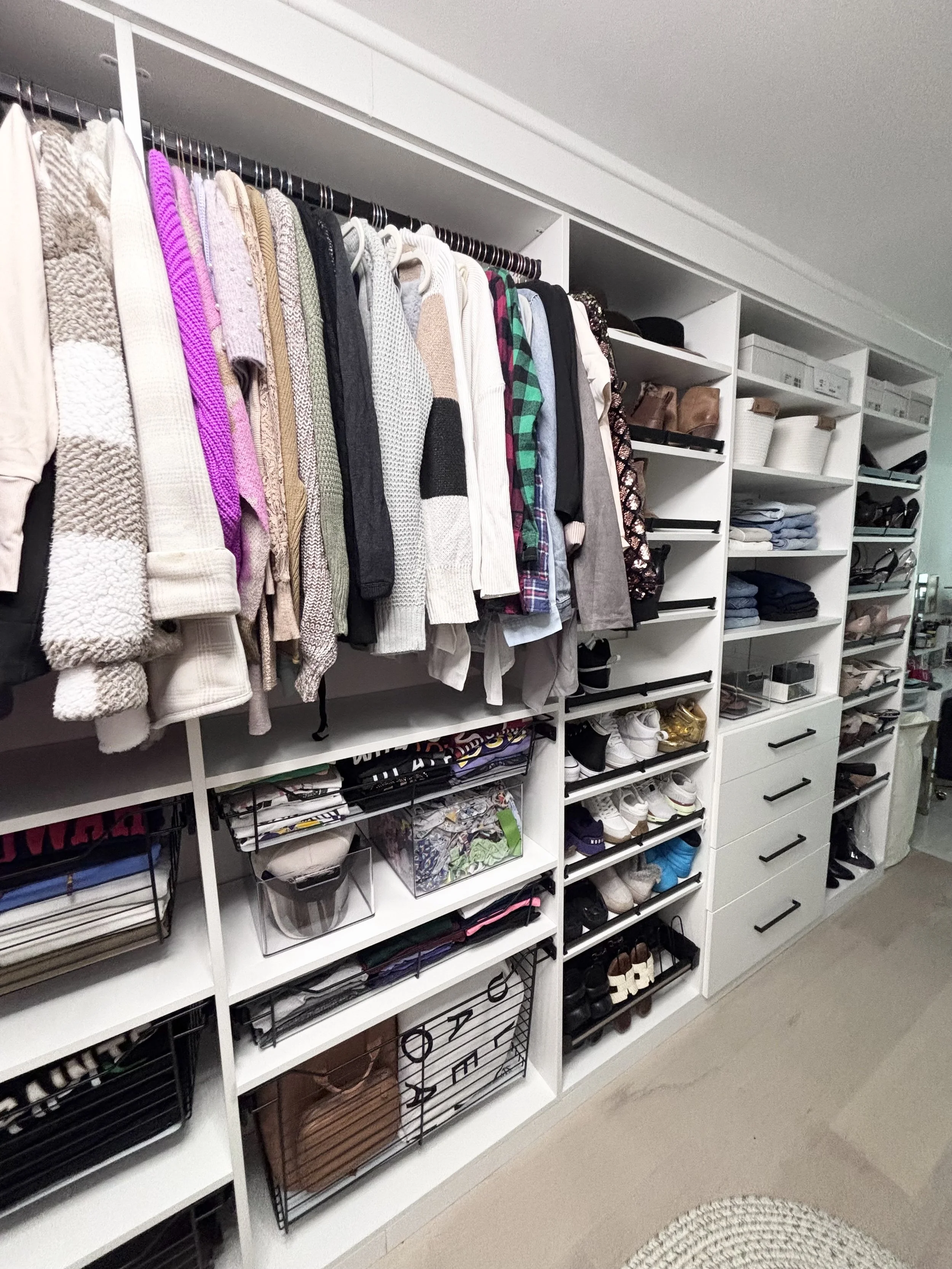 Bedroom closets can really set the tone for your day. Organized closets add time back into your day instead of rummaging for a lost shoe or pants. Organized closets also allow you to wear more of your wardrobe then when clothing is stuffed in a corne