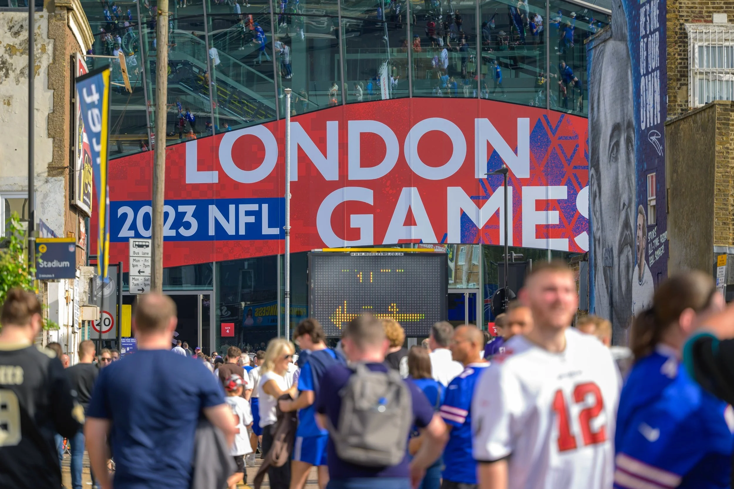 Tottenham Decor 499.jpg