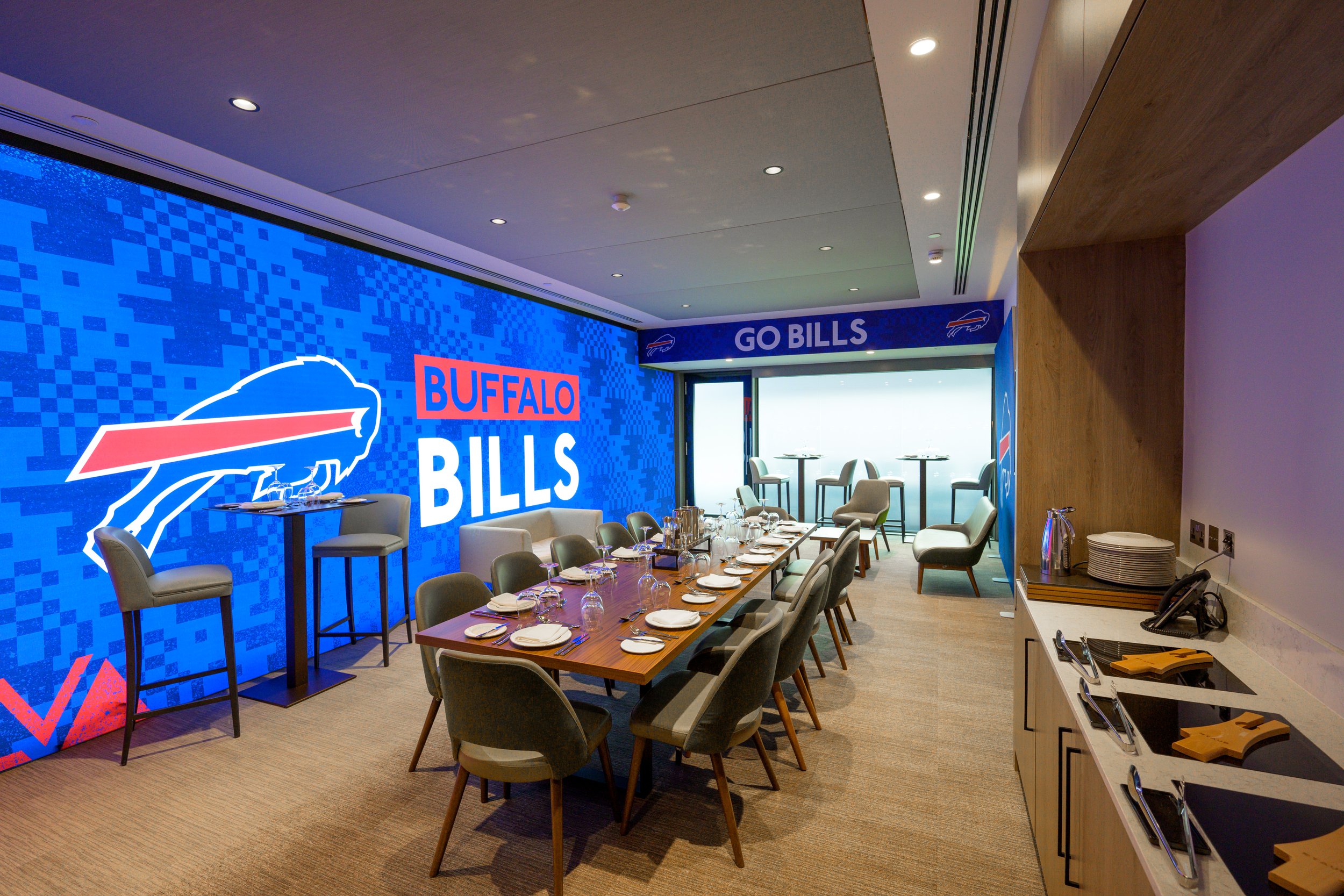 Tottenham Decor 159.JPG