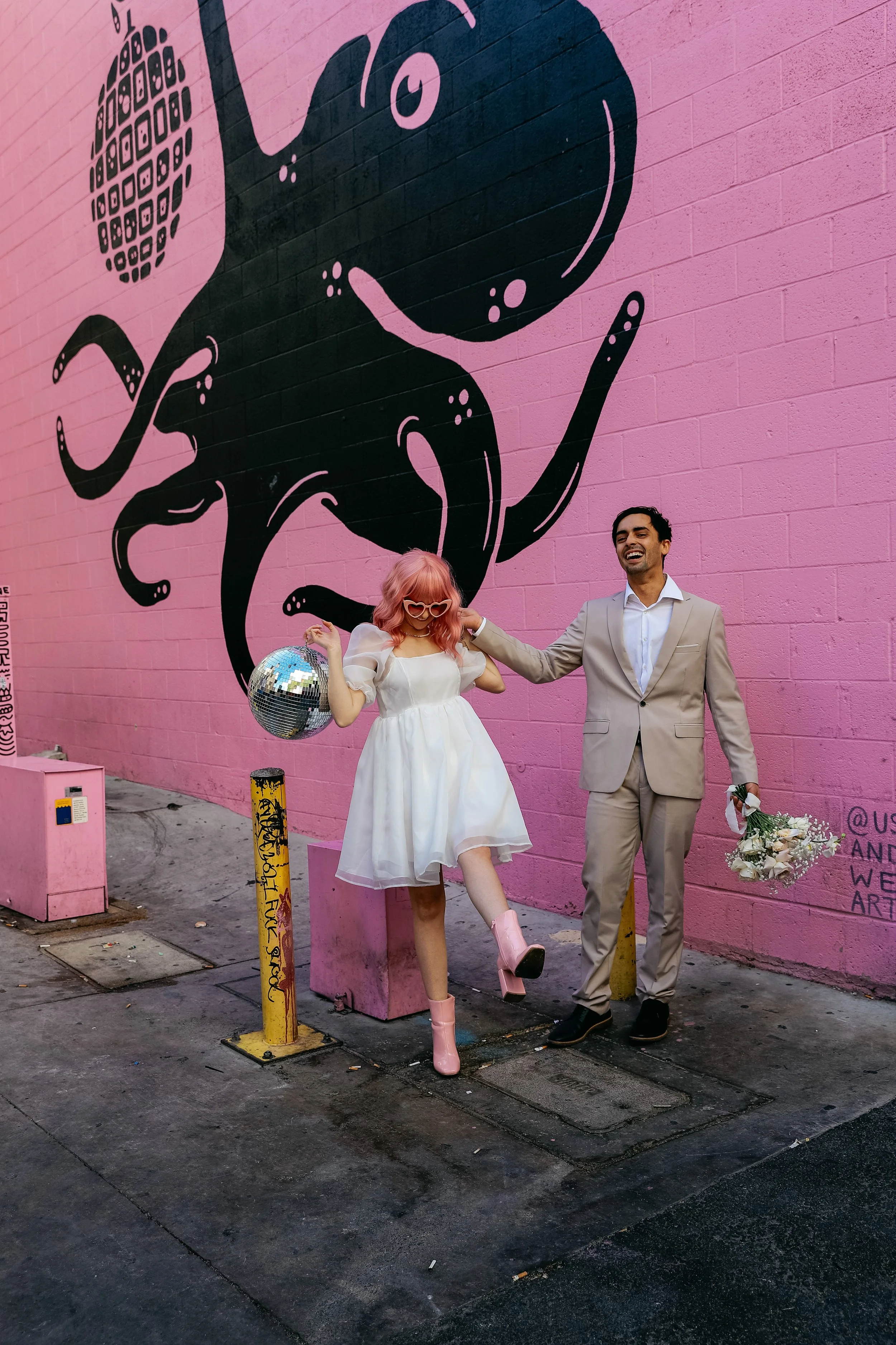 Fashion-Vegas-Elopement-7.jpg