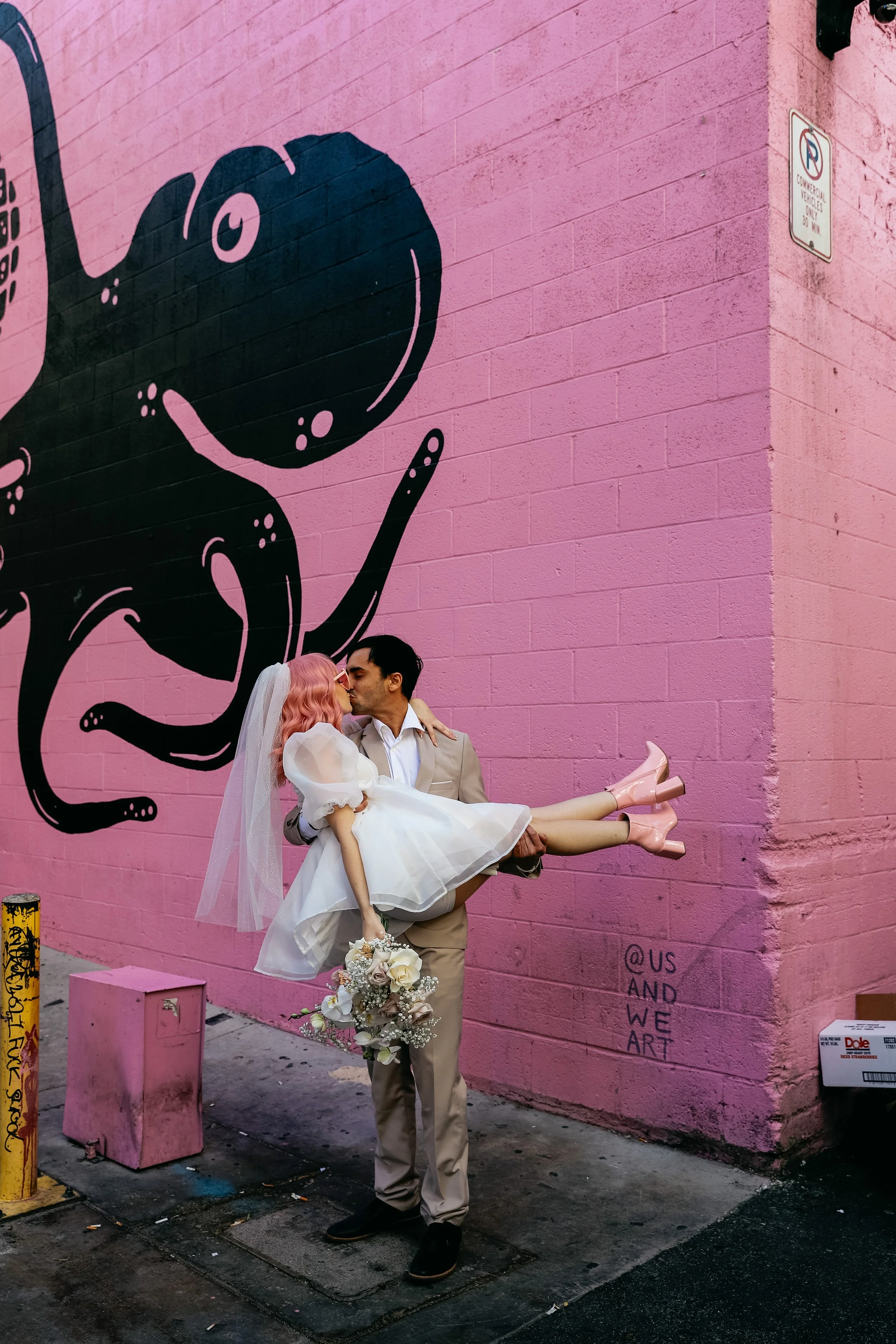 Fashion-Vegas-Elopement-8.jpg