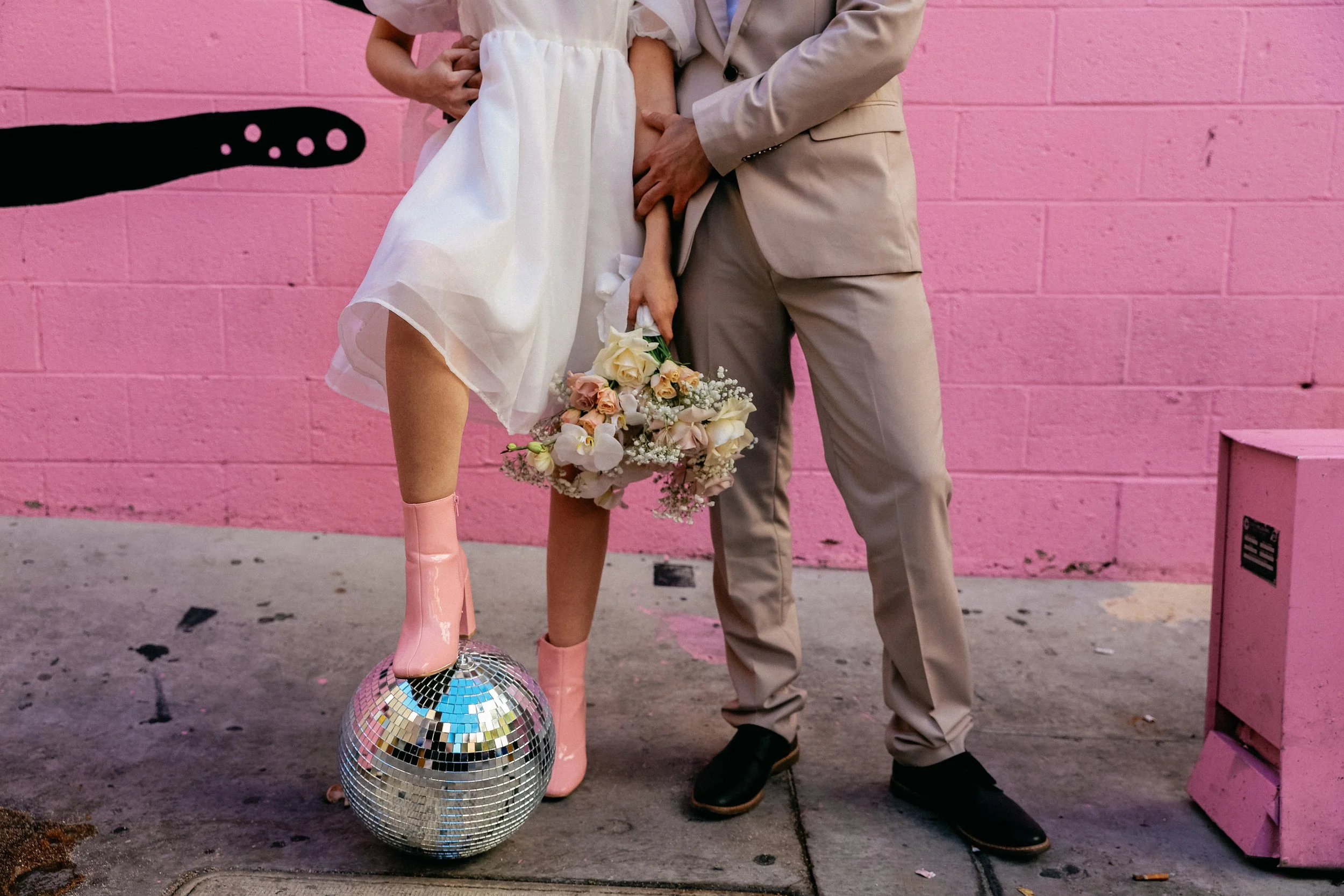 Fashion-Vegas-Elopement-18.jpg
