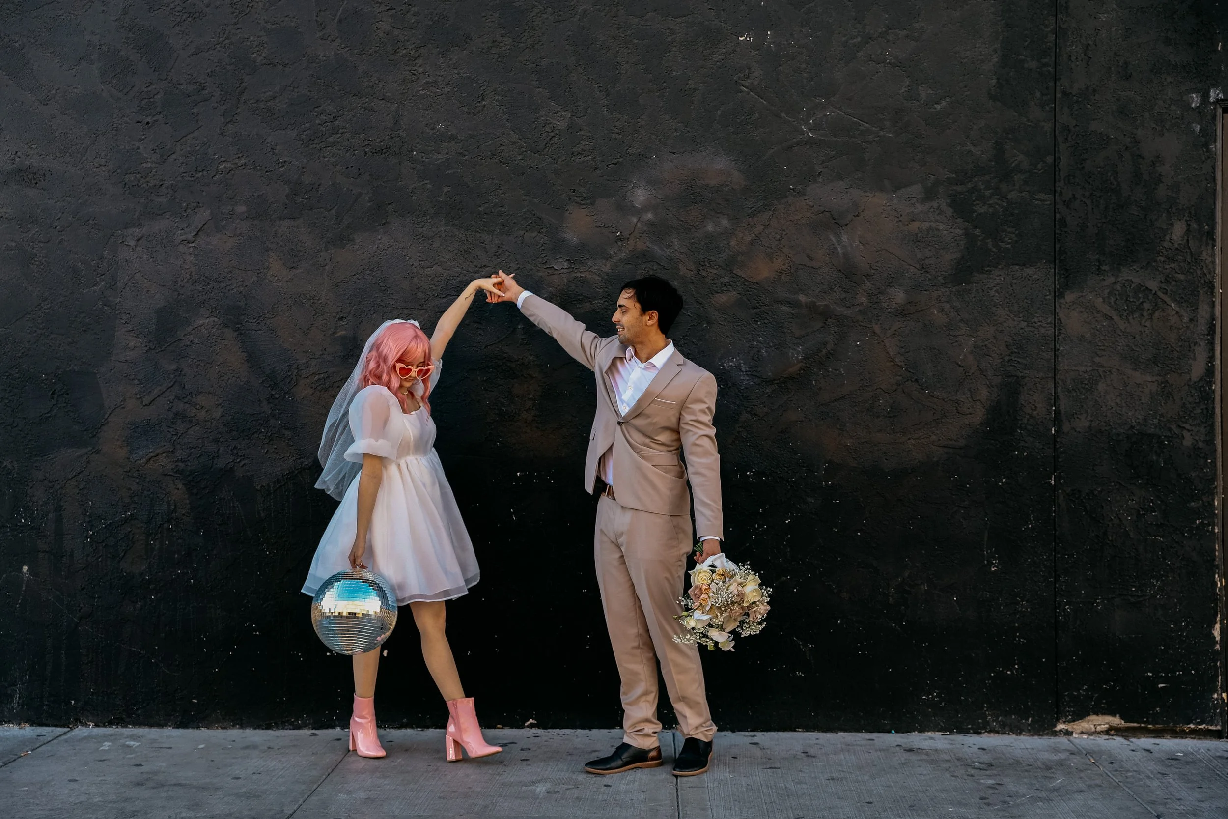 Fashion-Vegas-Elopement-30.jpg