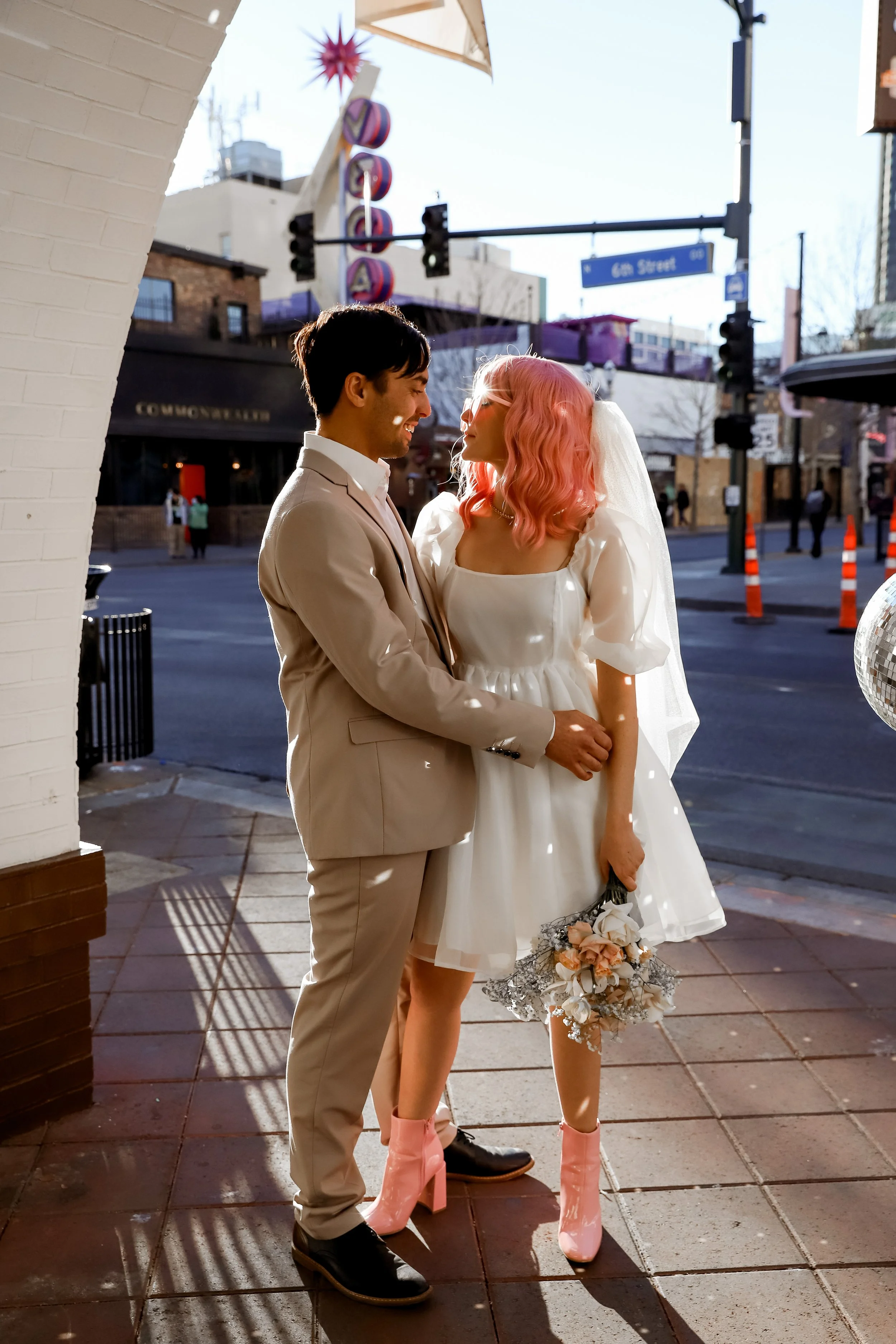 Fashion-Vegas-Elopement-56.jpg