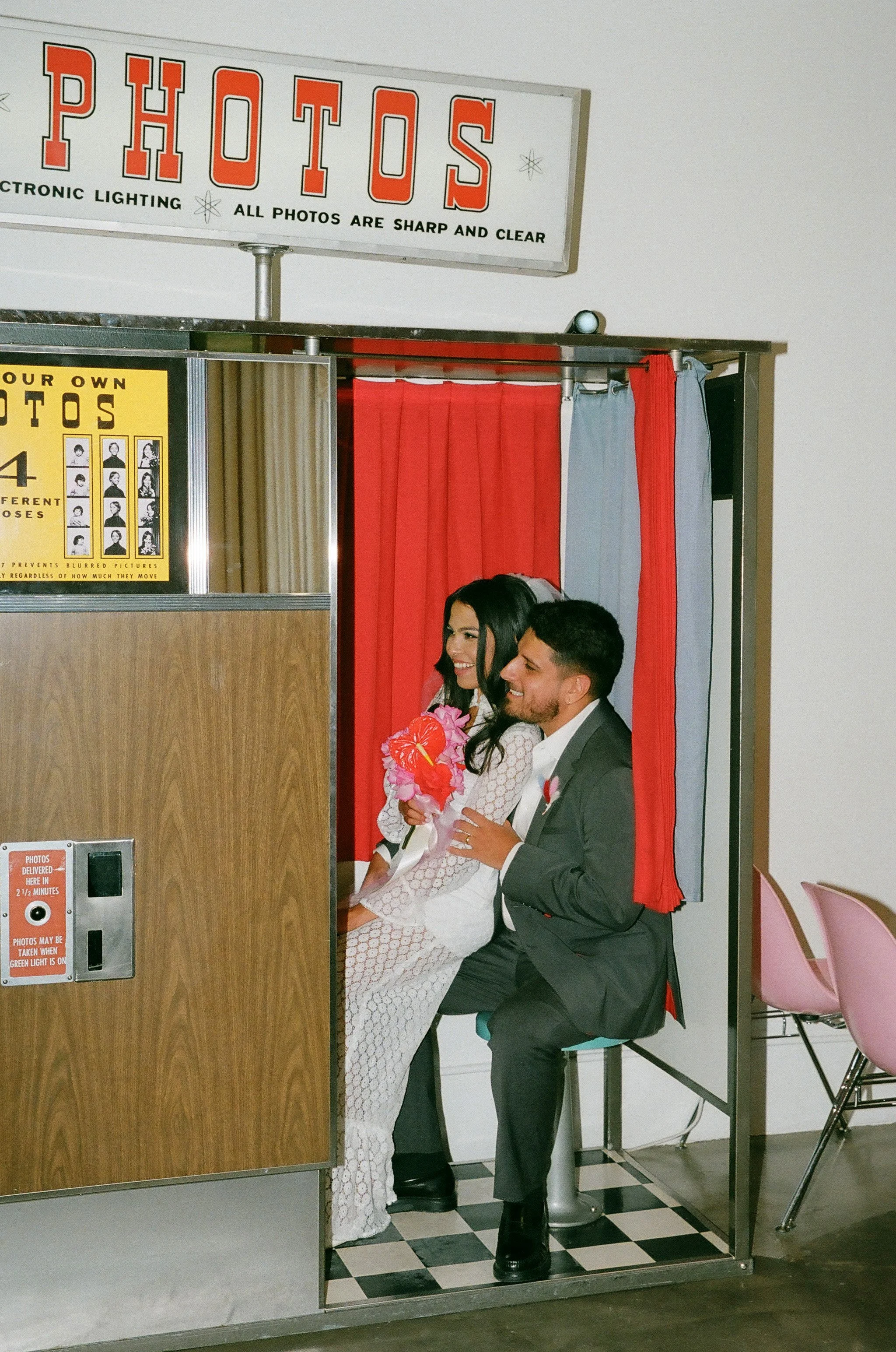 Paola-Vegas-Elopement-44.jpg