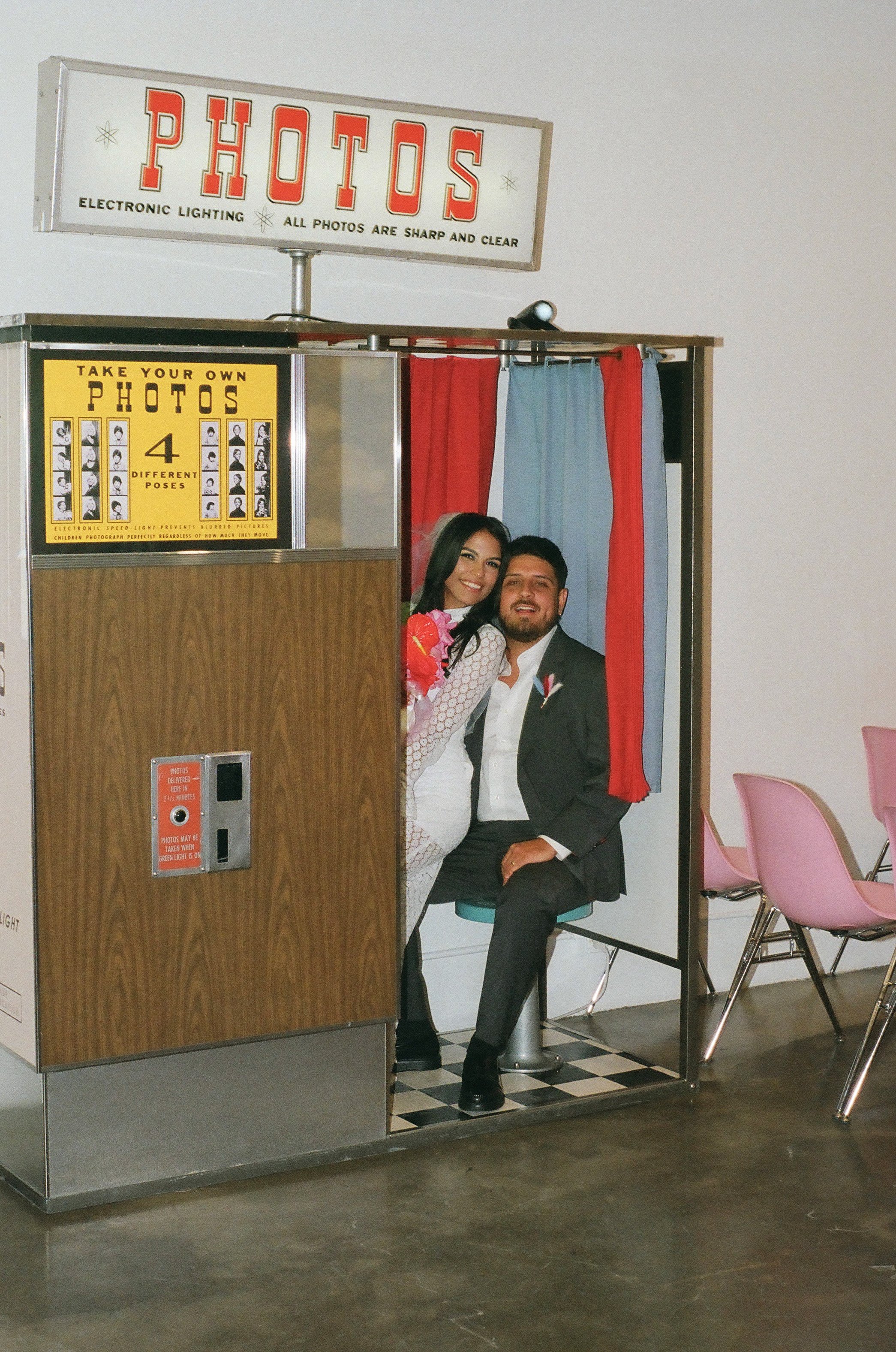 Paola-Vegas-Elopement-48.jpg
