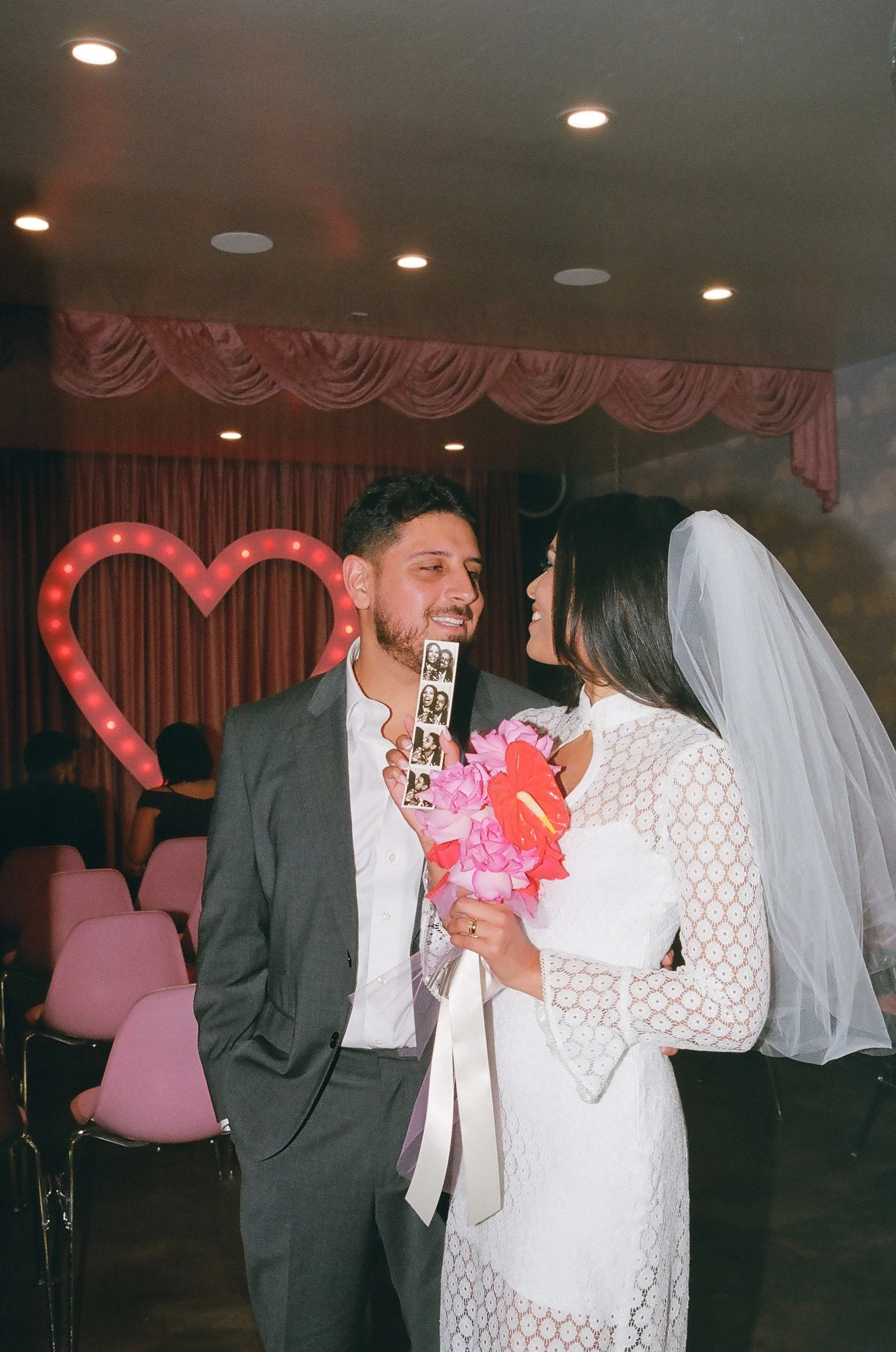 Paola-Vegas-Elopement-69.jpg