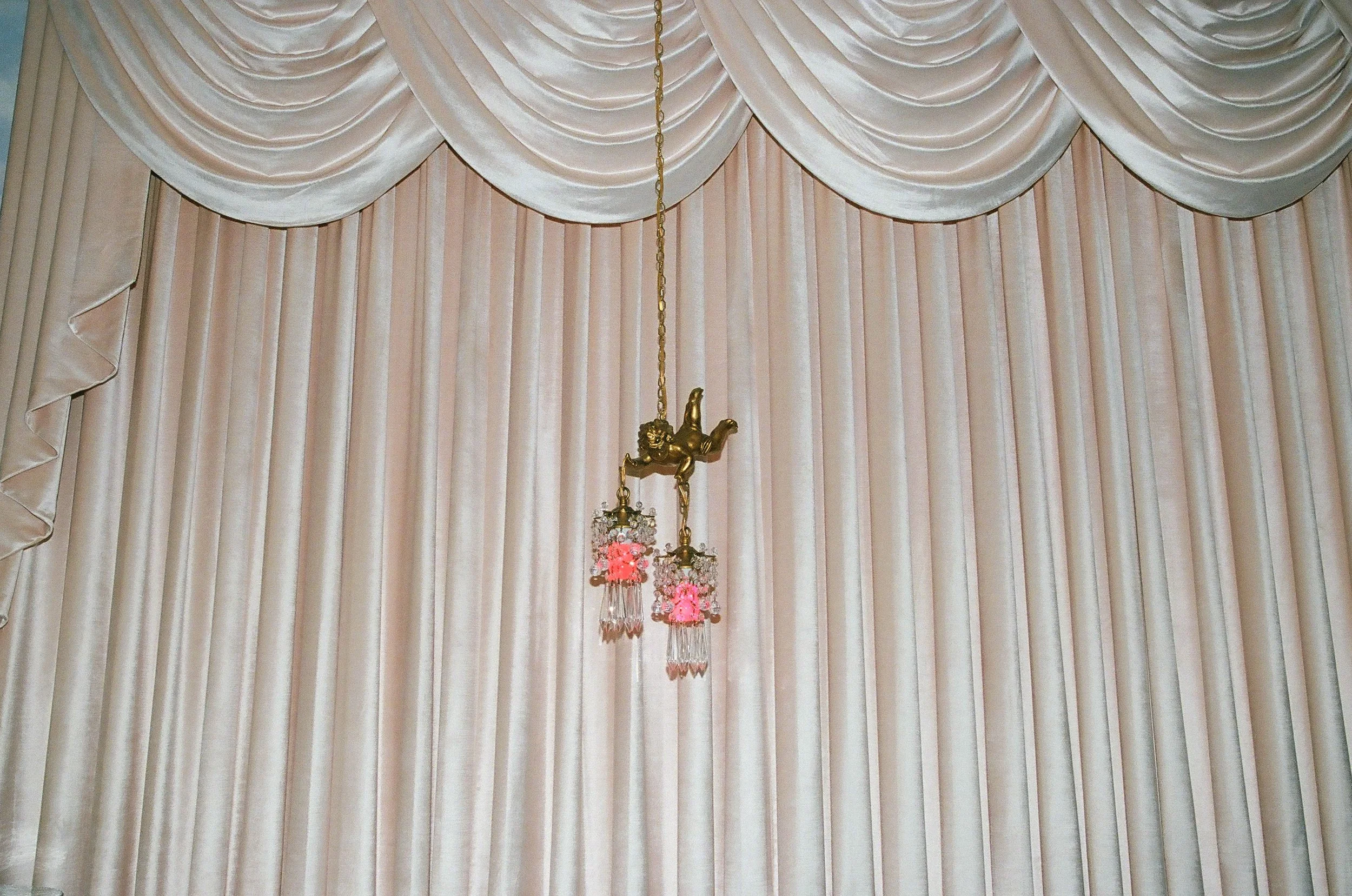 Paola-Vegas-Elopement-100.jpg