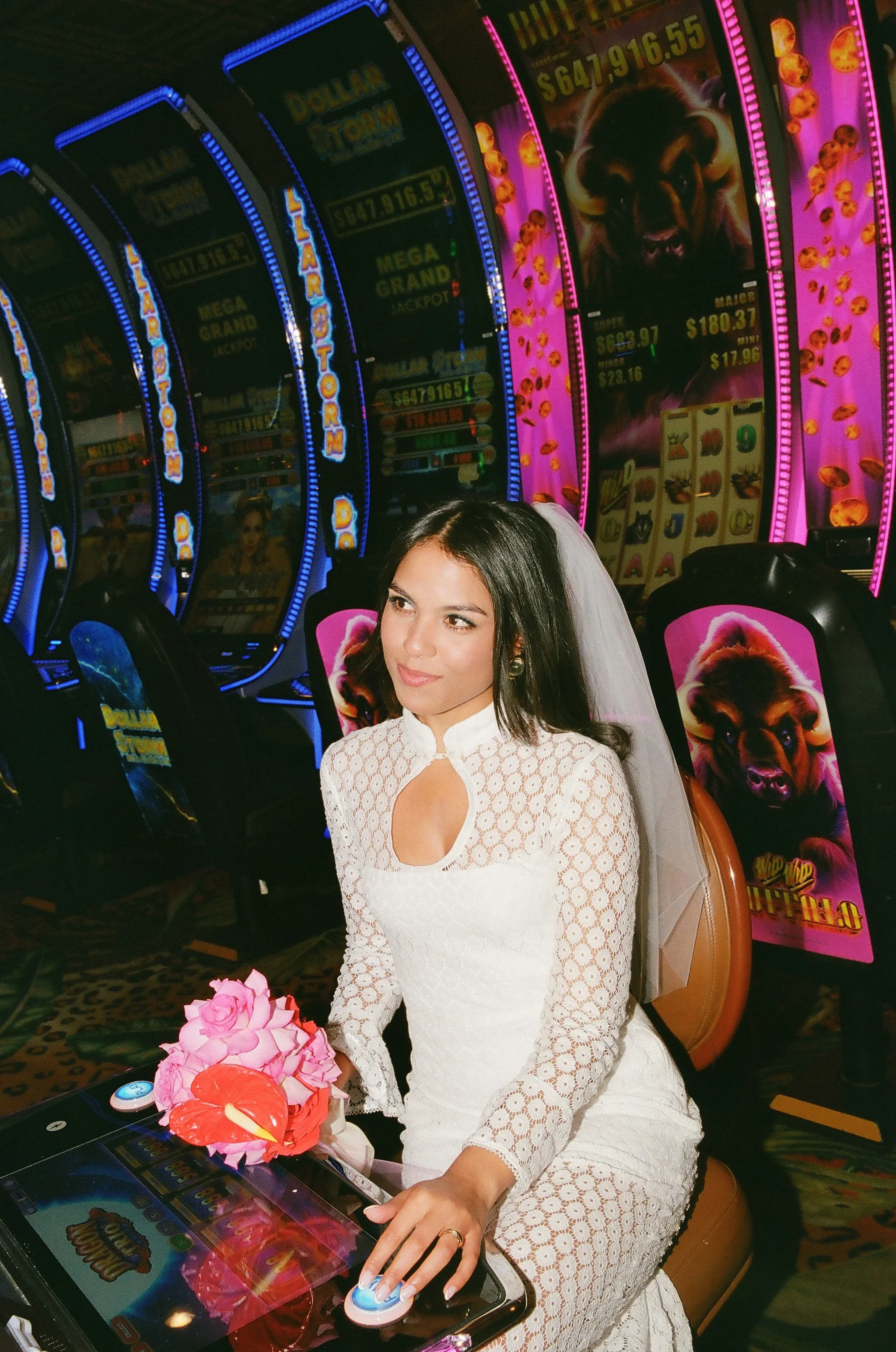 Paola-Vegas-Elopement-216.jpg