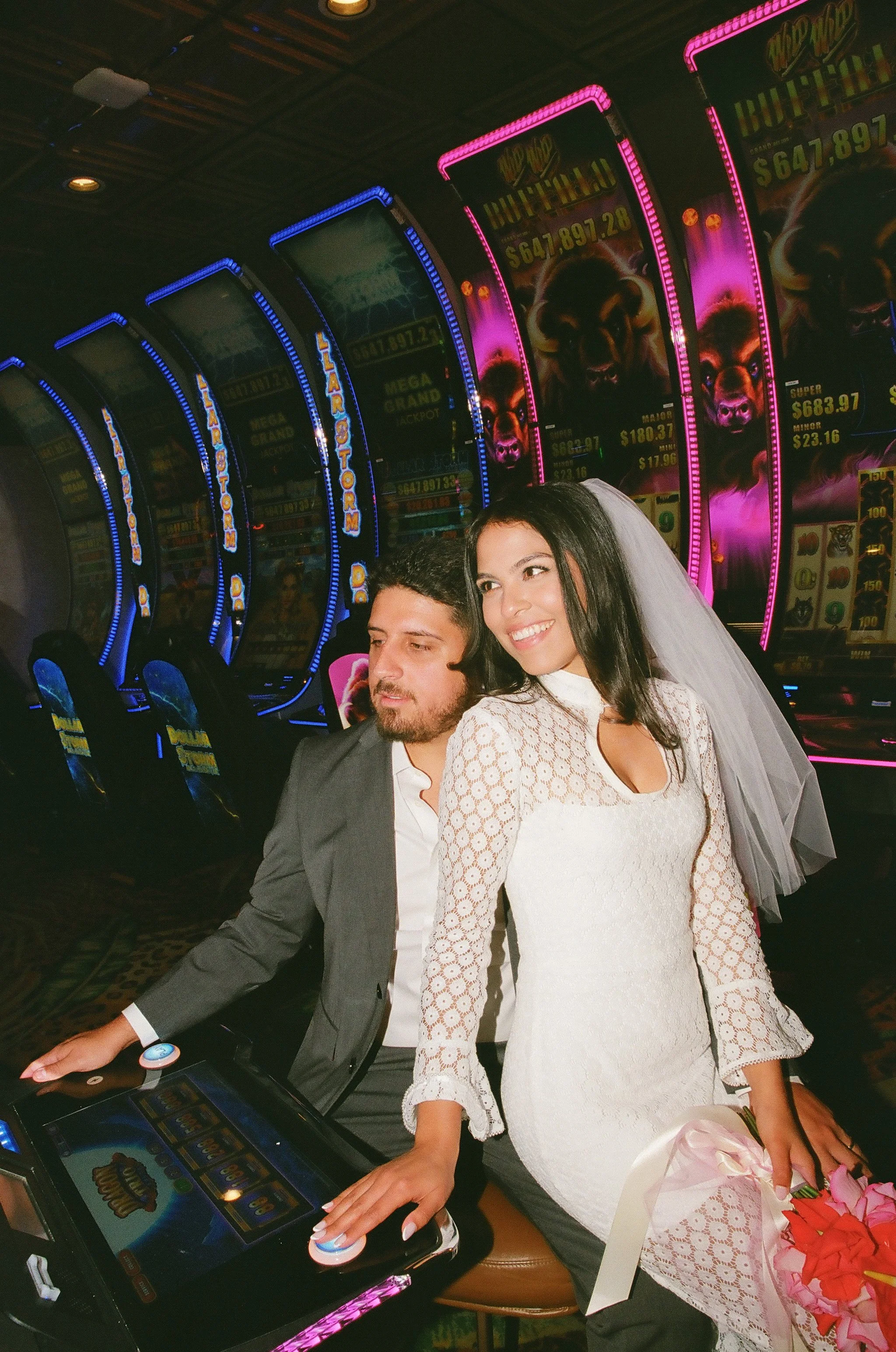 Paola-Vegas-Elopement-198.jpg