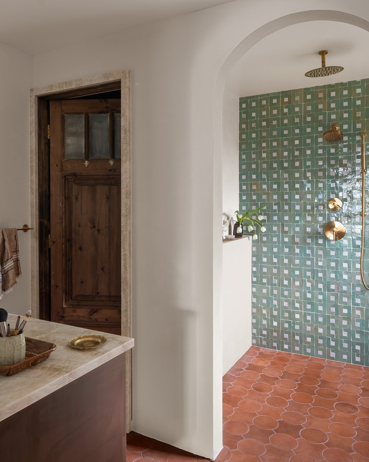 Copy of AllisonBathrooms21961-HDR-1.jpg