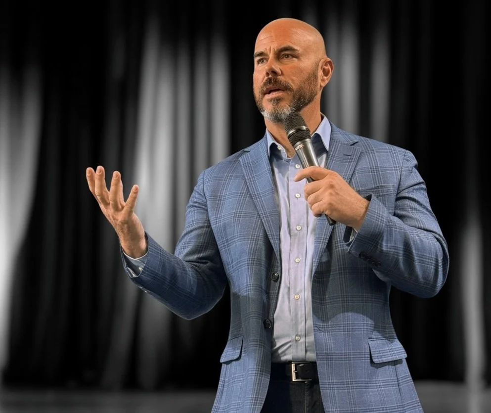 Pete speaking at a travel conference