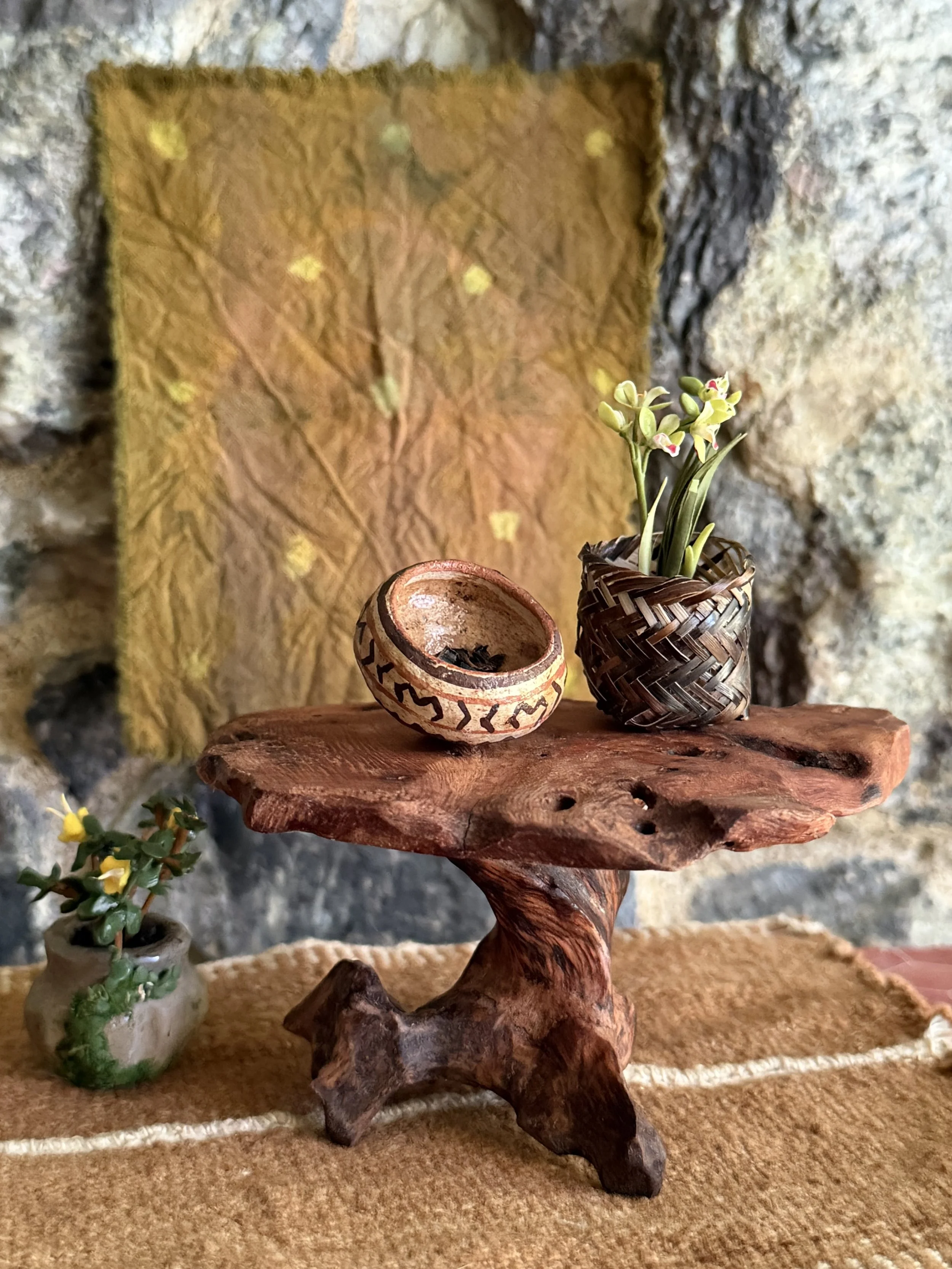 Muena Table