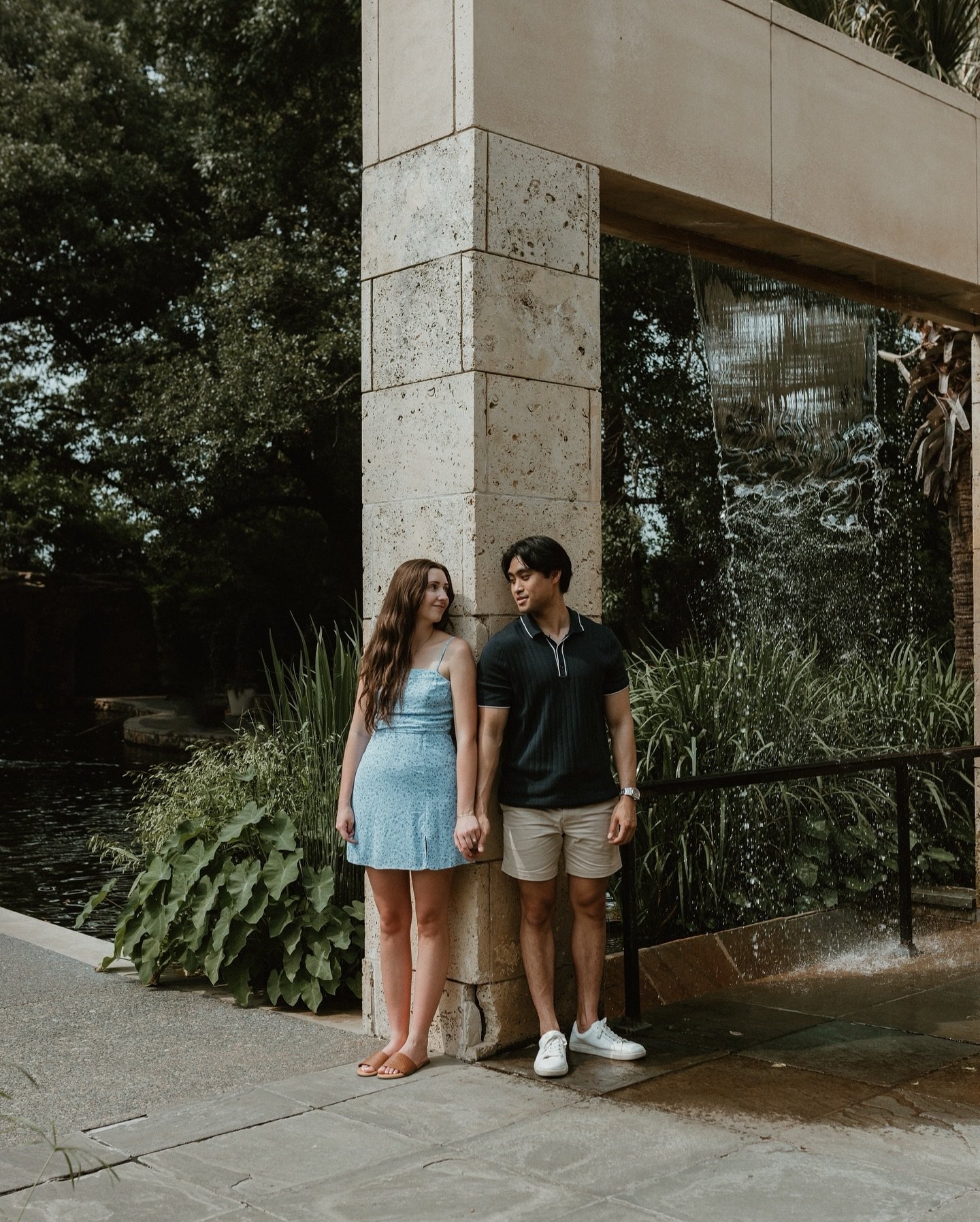 Surprise engagement? Yes please! Congratulations Francis + Sam. 💖