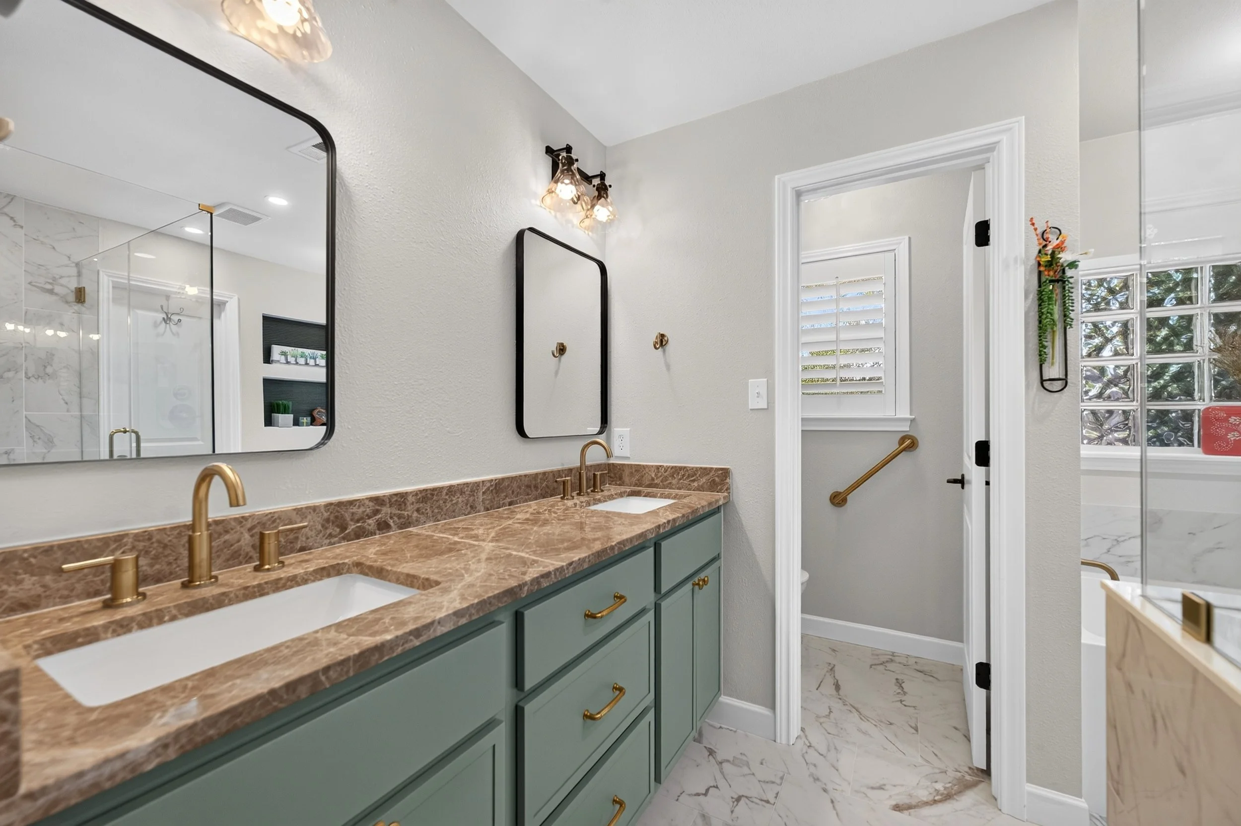 Bath4.jpg