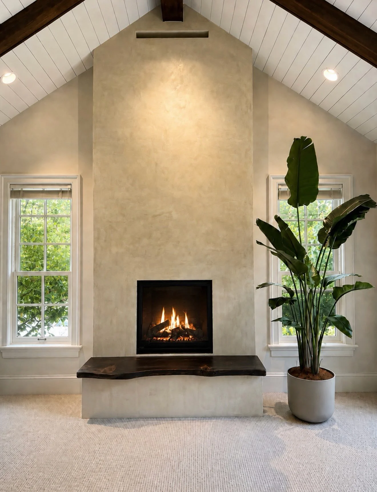 Really love ourselves a great before and after! We had so much fun transforming this fireplace. 🔥