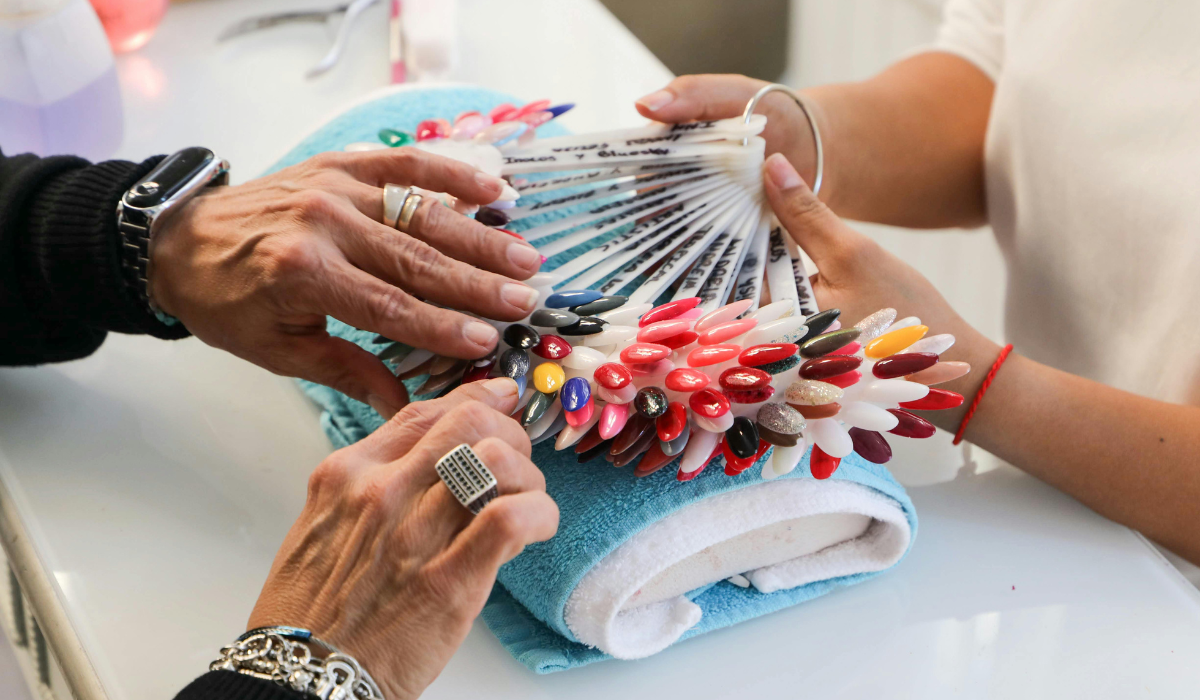 Professional Nail Care Tips That Make Your Manicure Last Longer