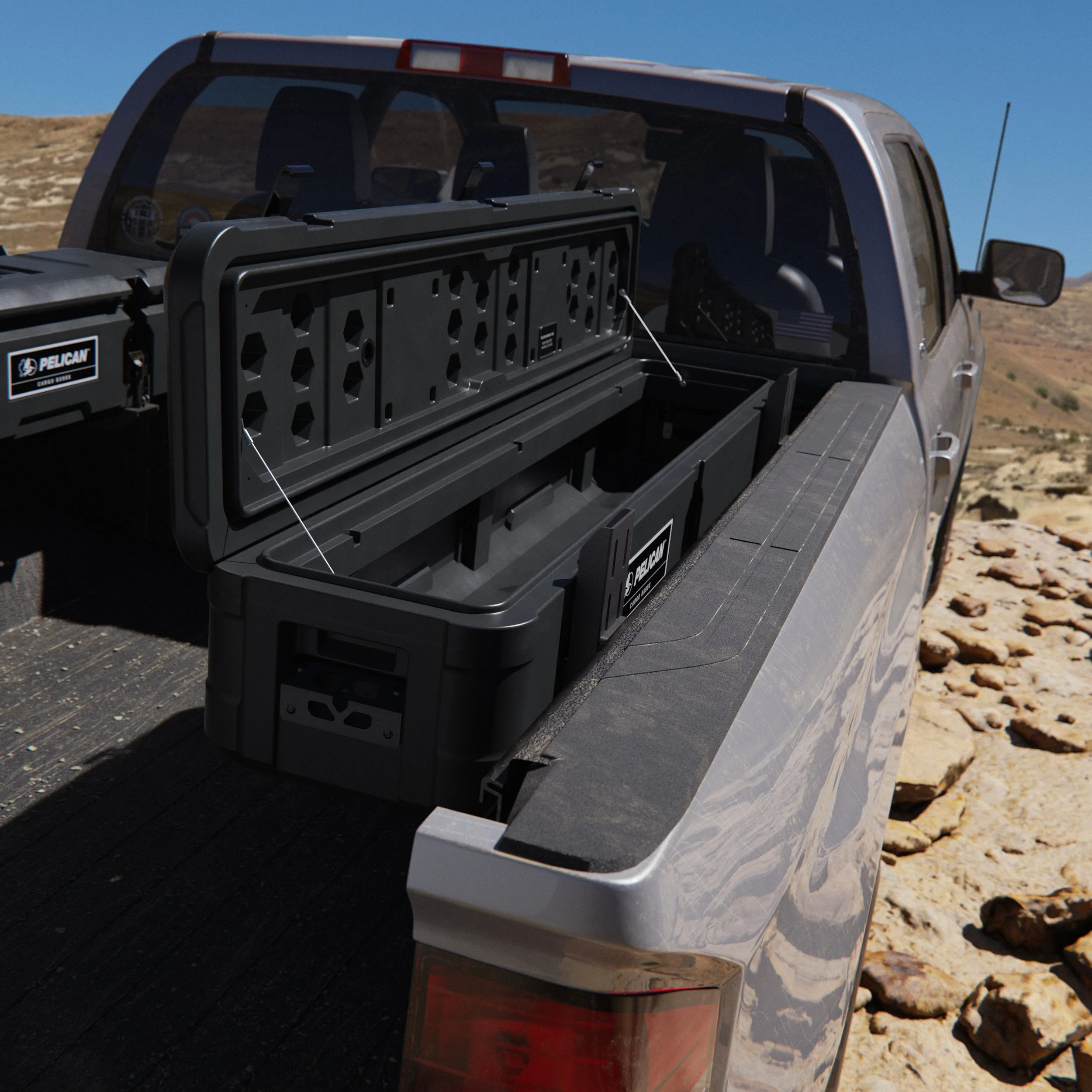 CARGO_BLK_Tundra_Bed_01b.jpg