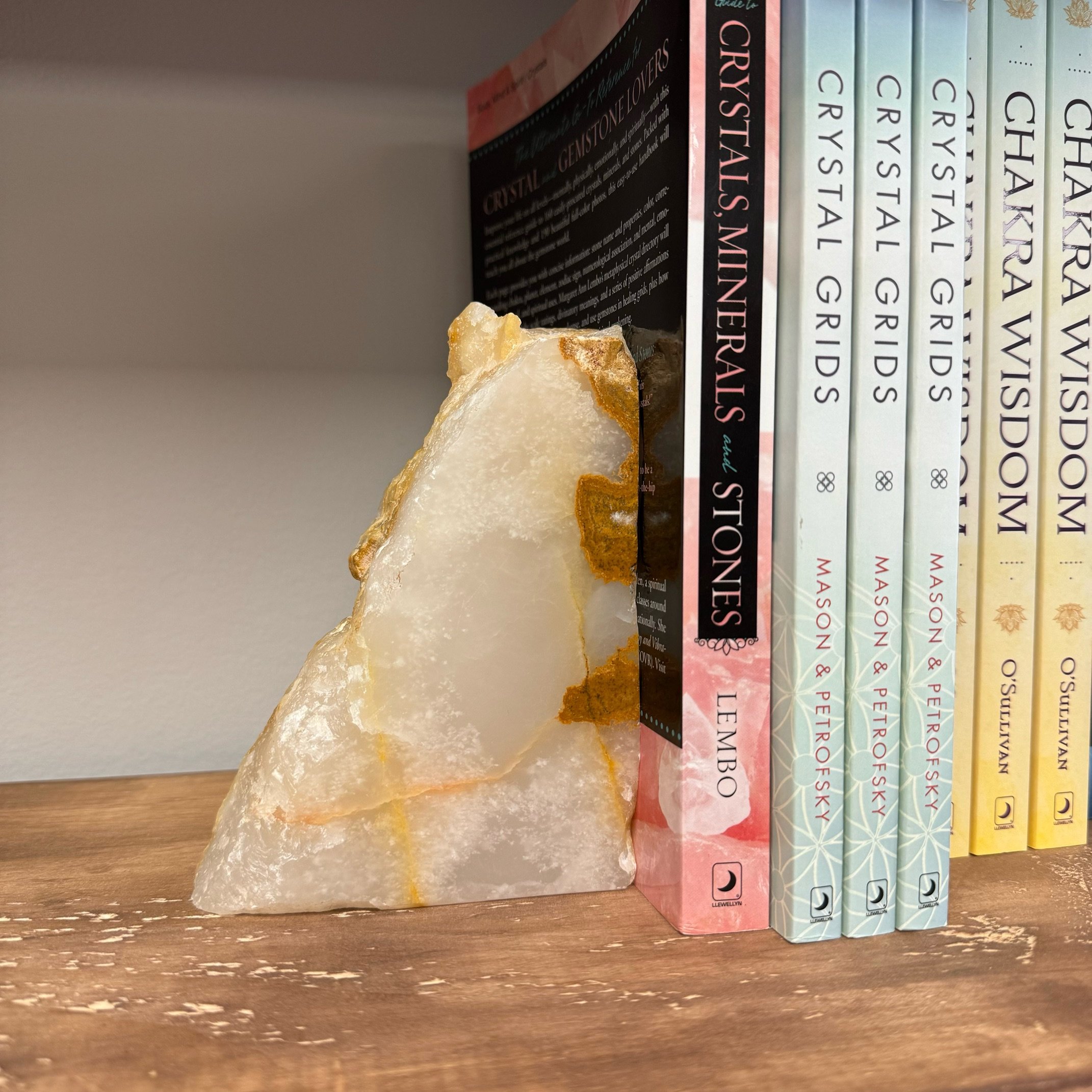 AGT Bookend Shelf.jpeg