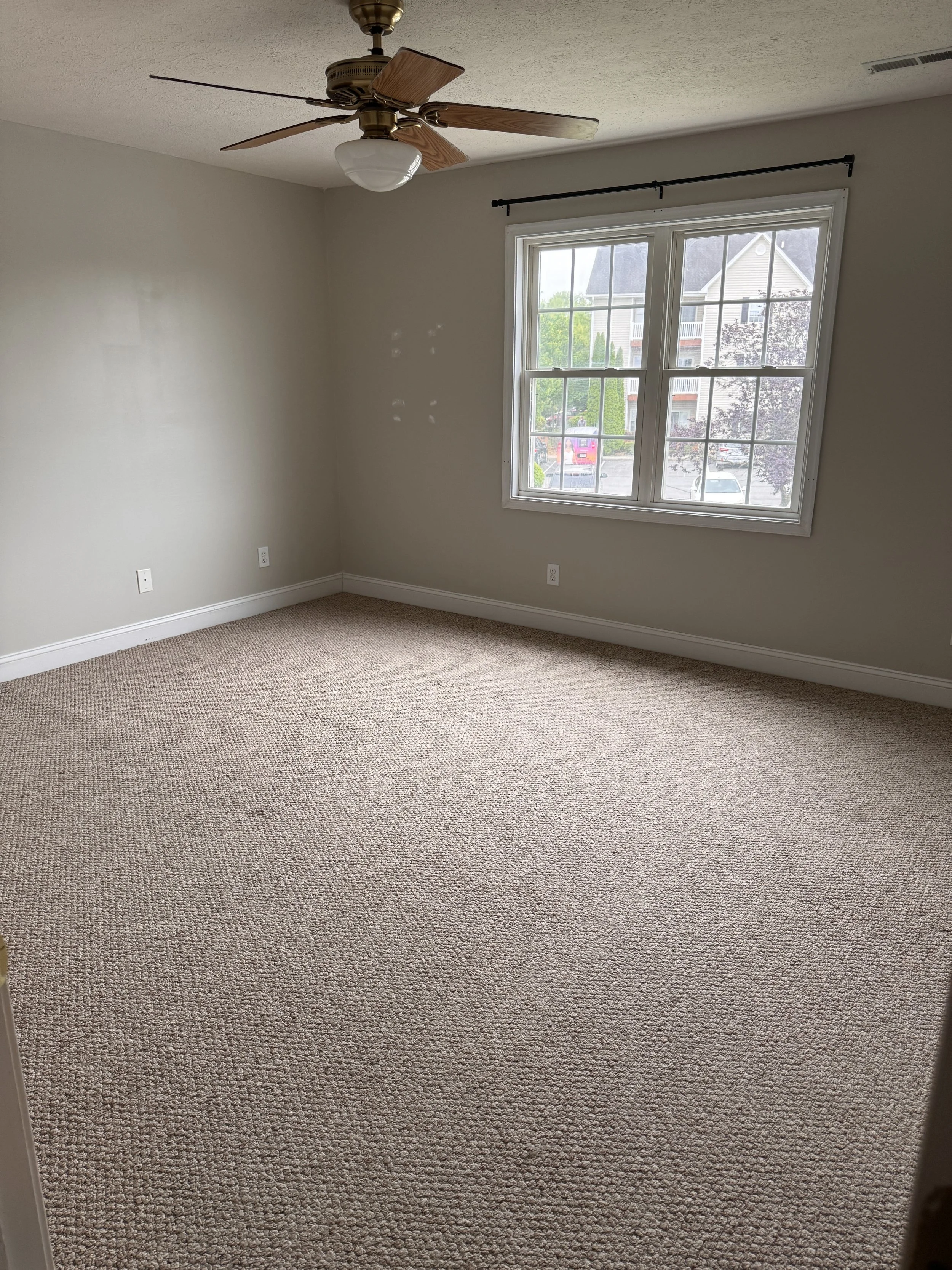 763 Wyndhurst Dr15.jpeg