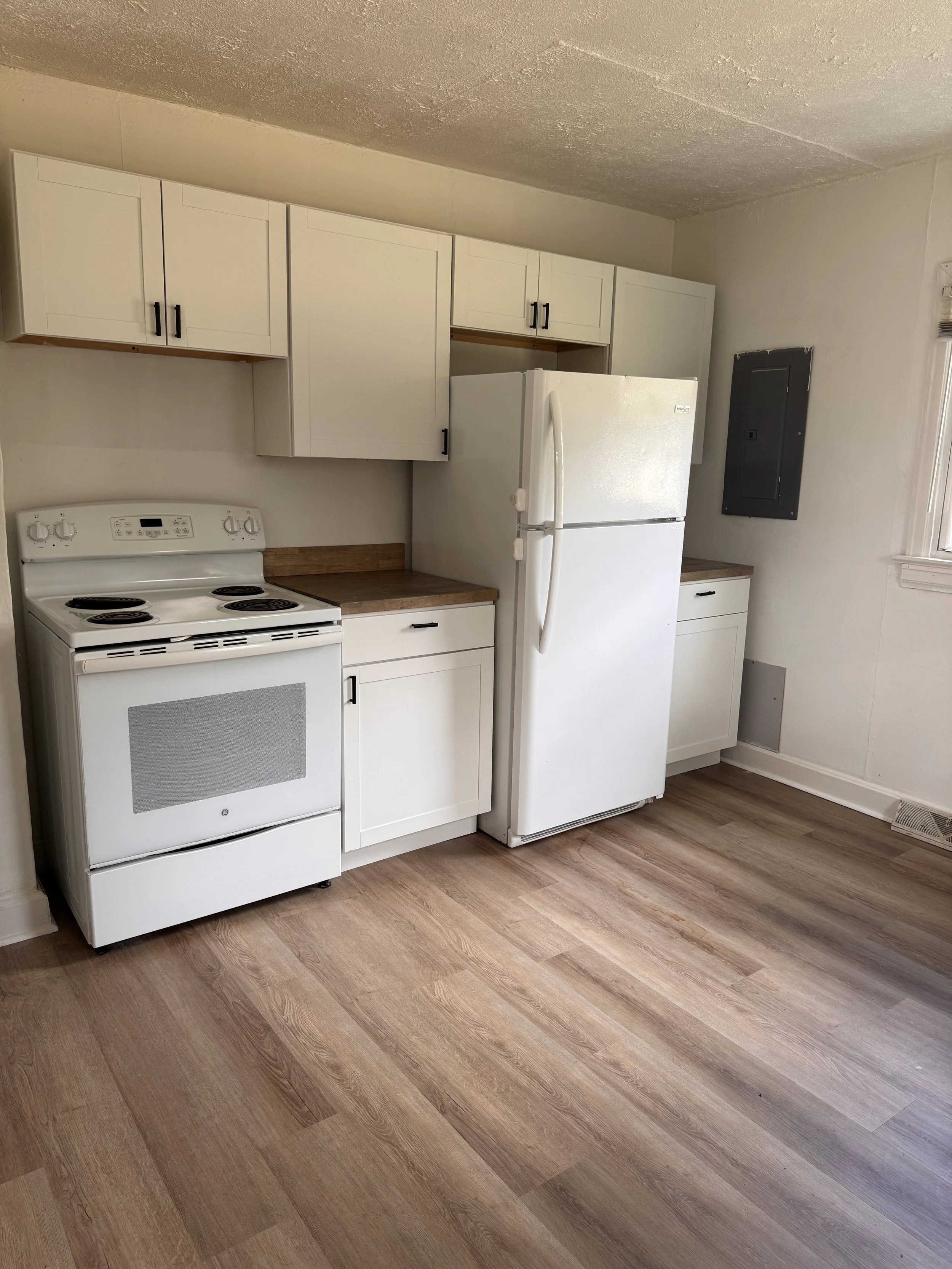 4641 Shula Dr3.JPG