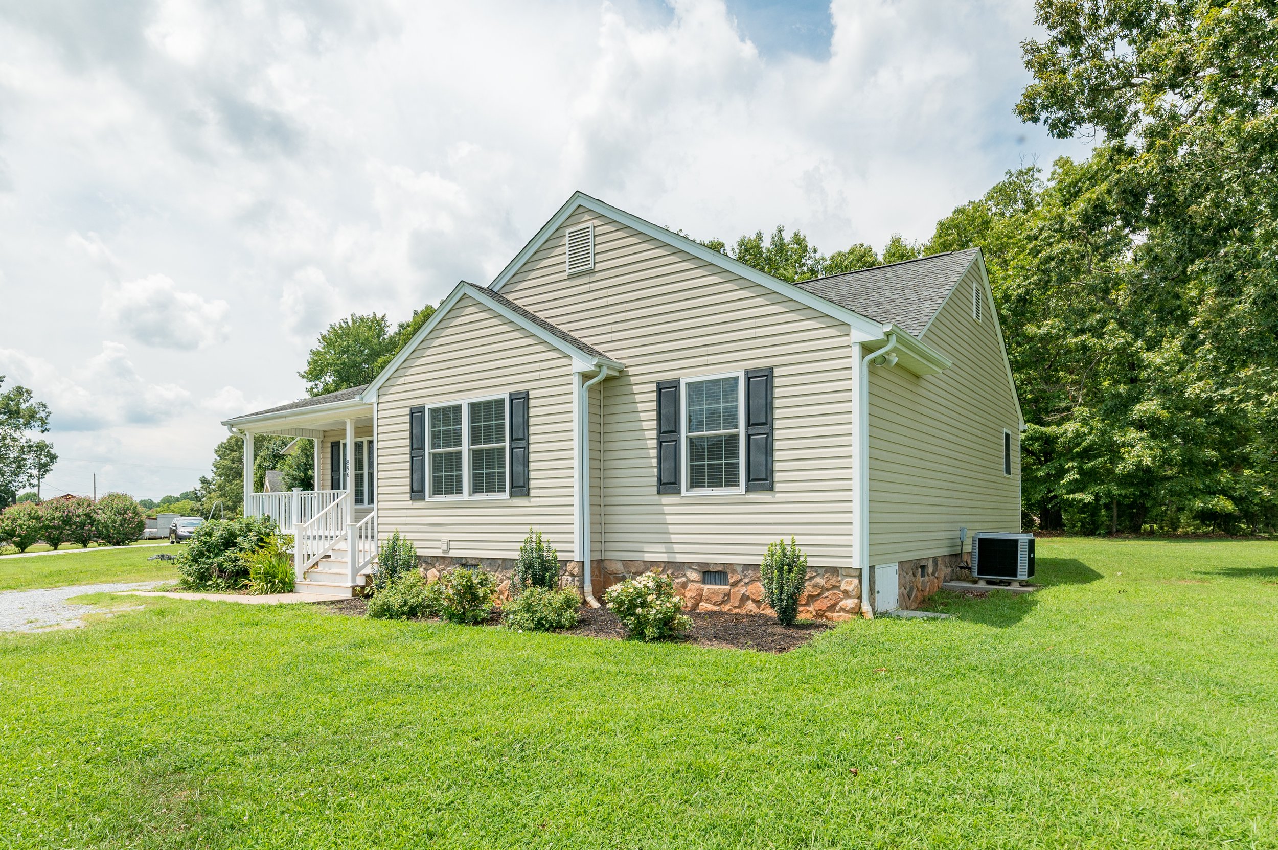 896 Possum Island Rd-12.jpg