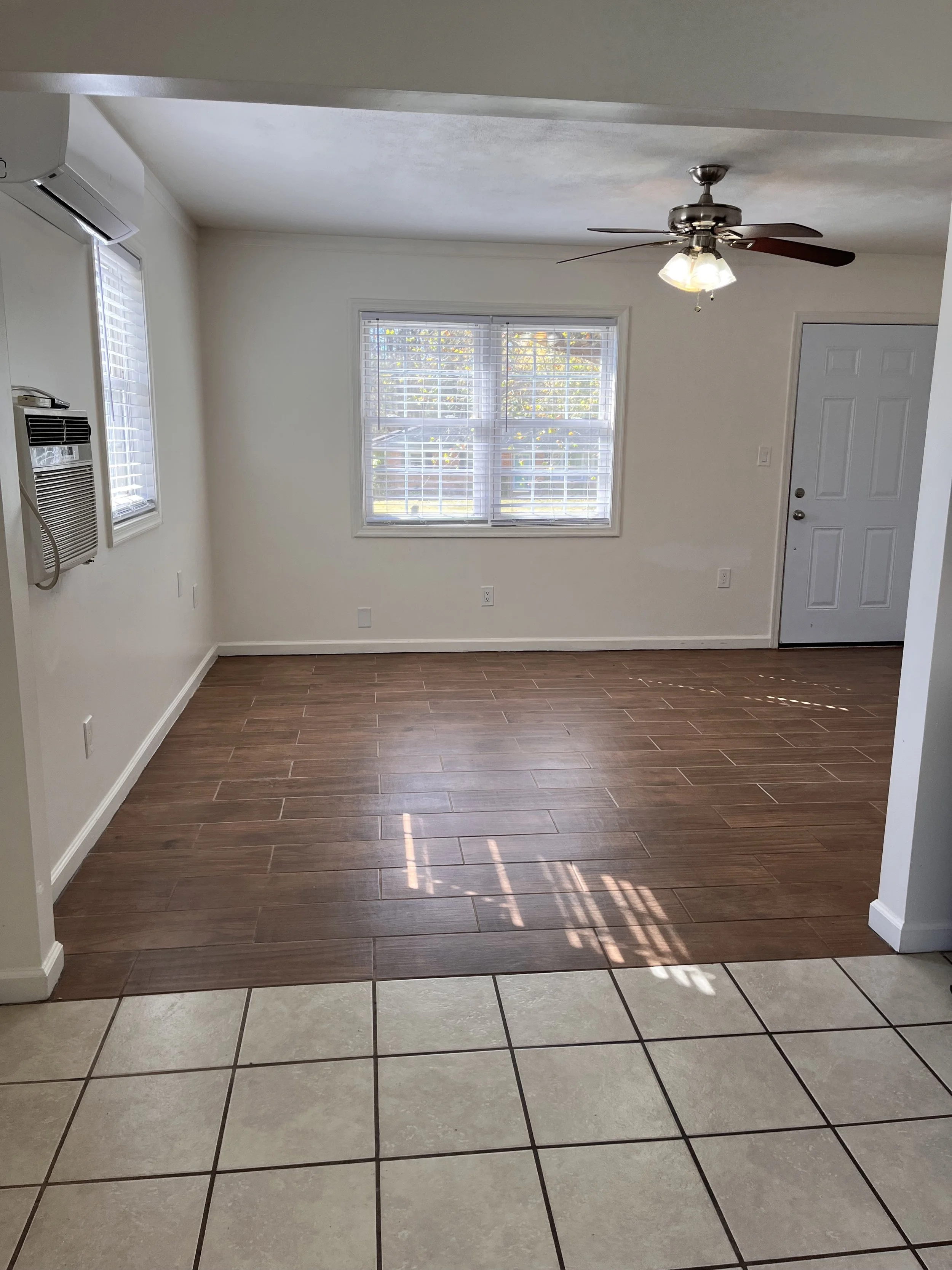 215 Bryant Rd B 9.jpg