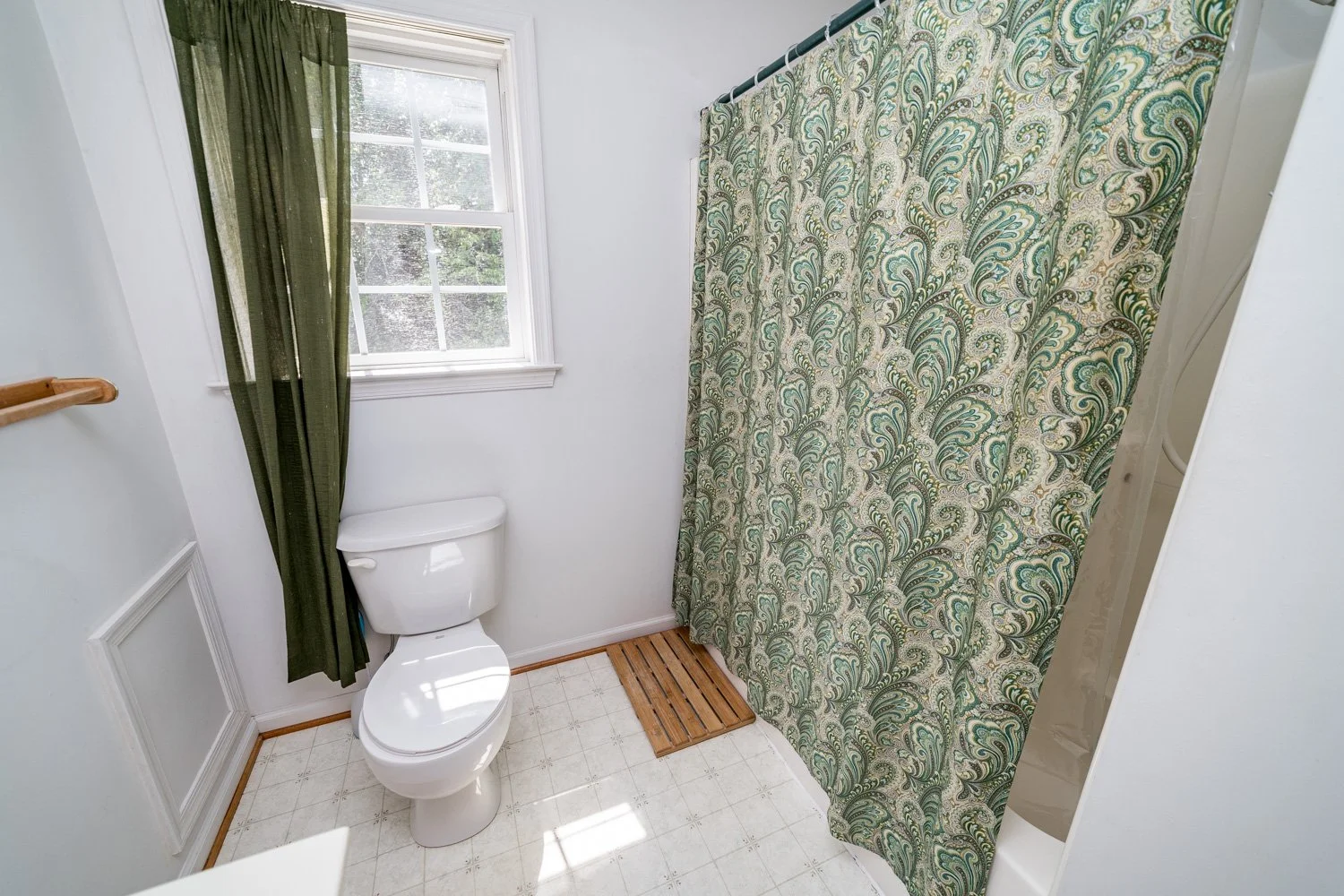 72 Viking Drive-50.jpg