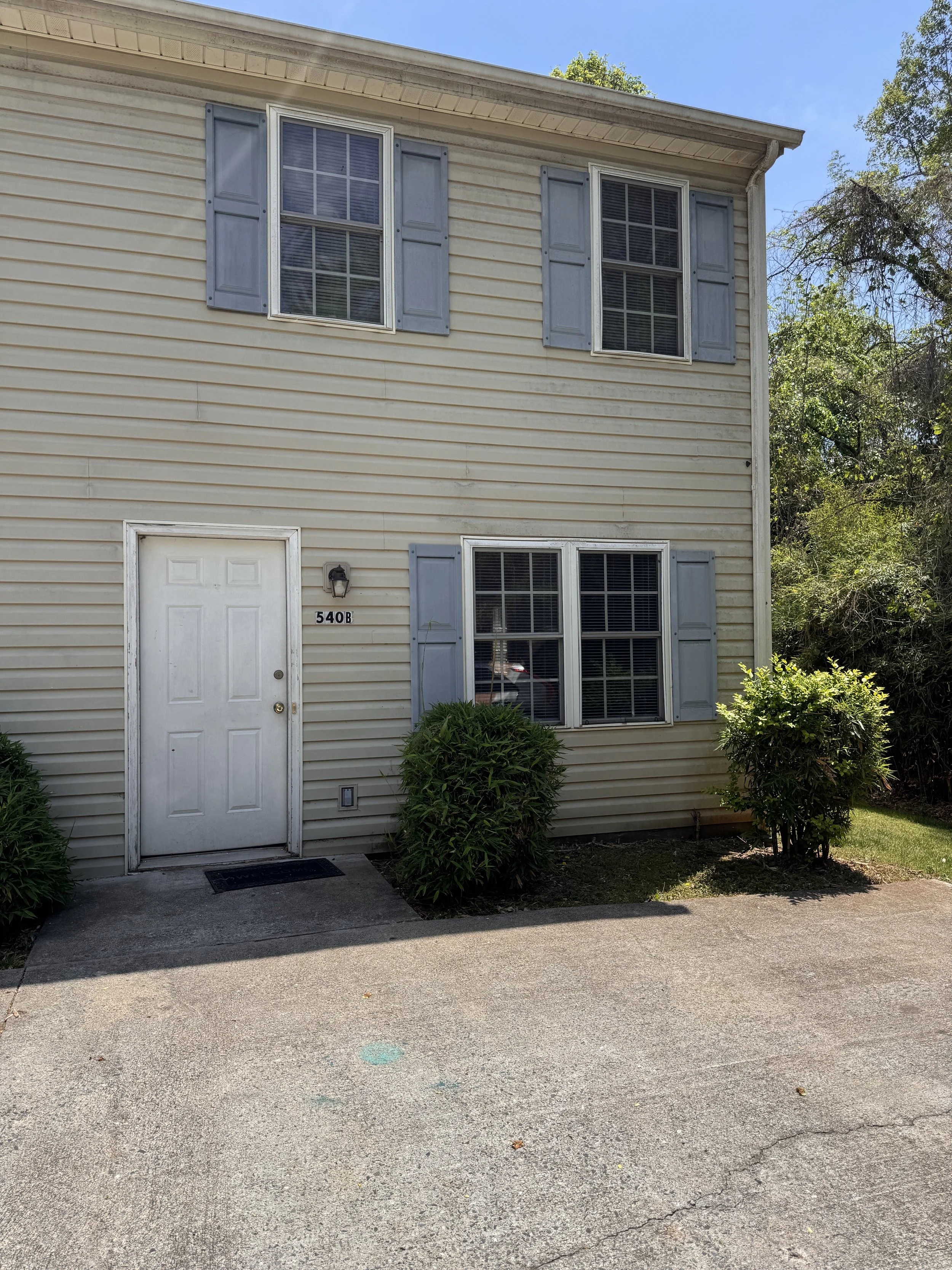 540 Monticello B1.JPG