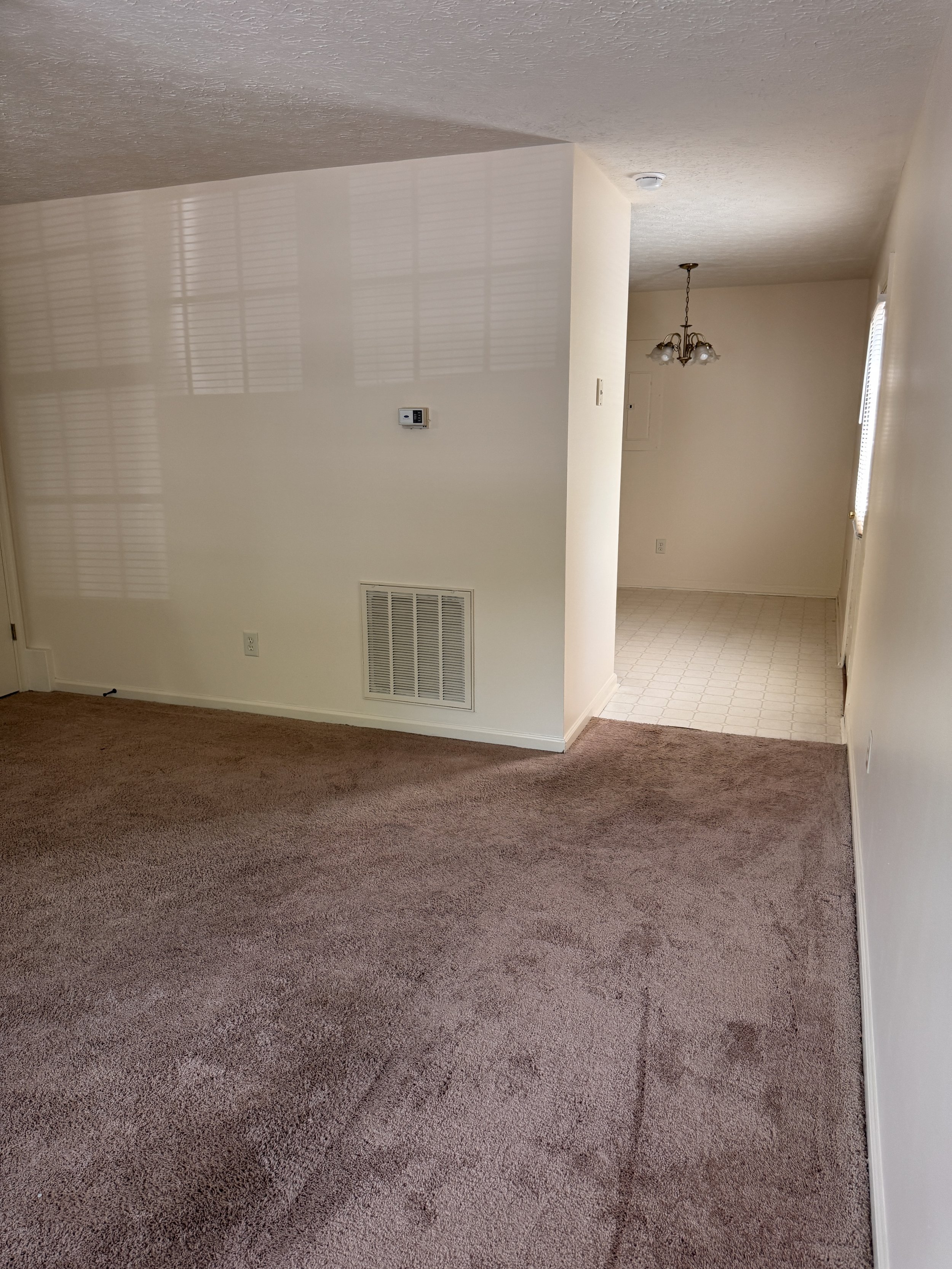 540 Monticello B5.JPG