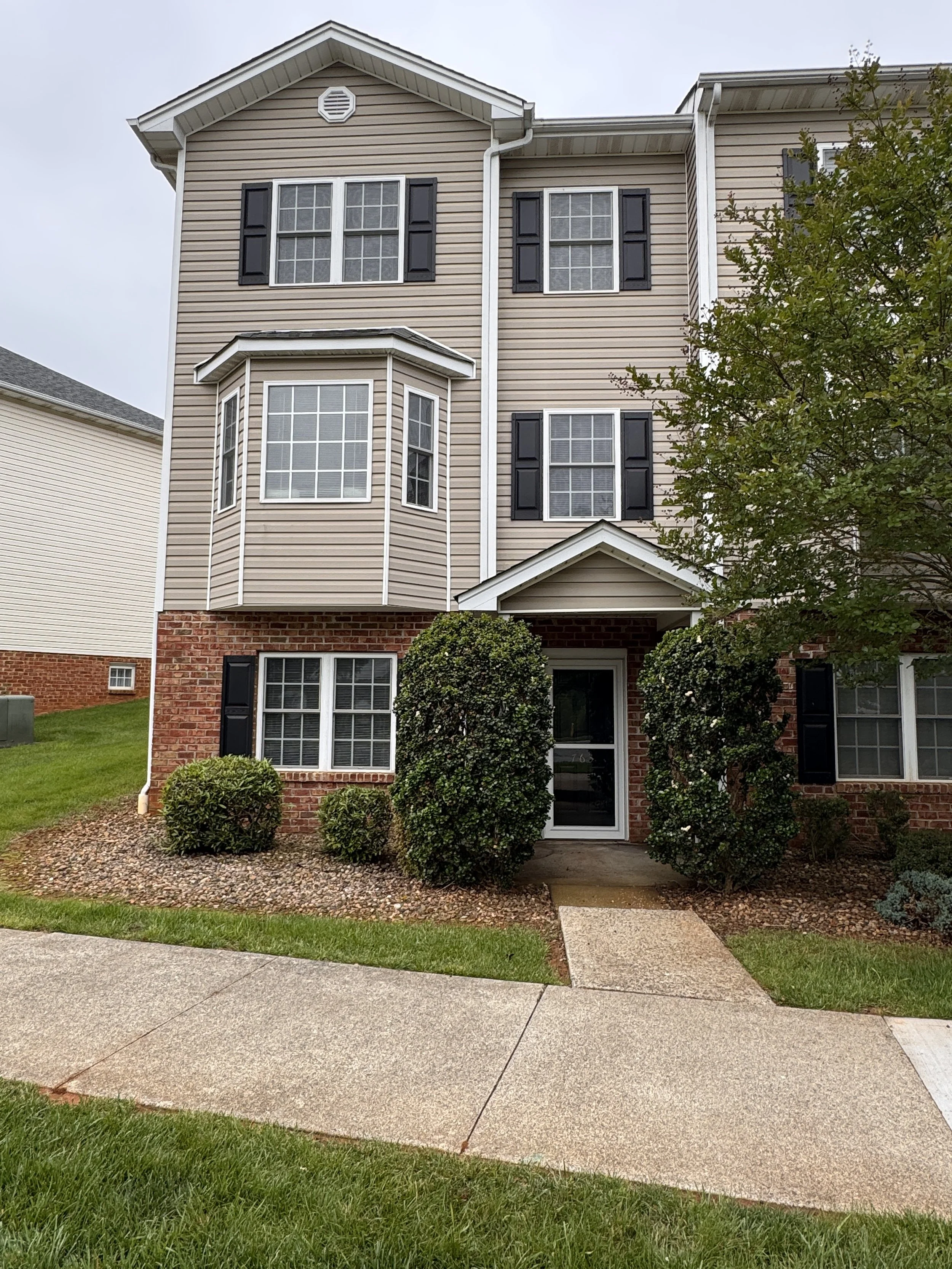 763 Wyndhurst Dr44.jpeg