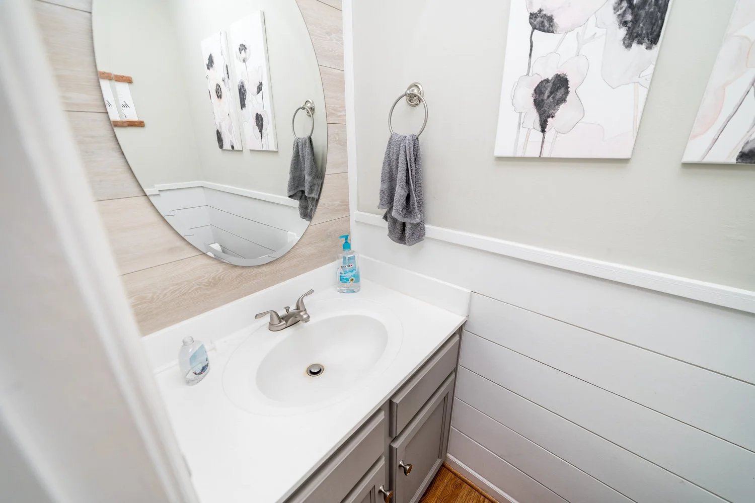 72 Viking Drive-36.jpg
