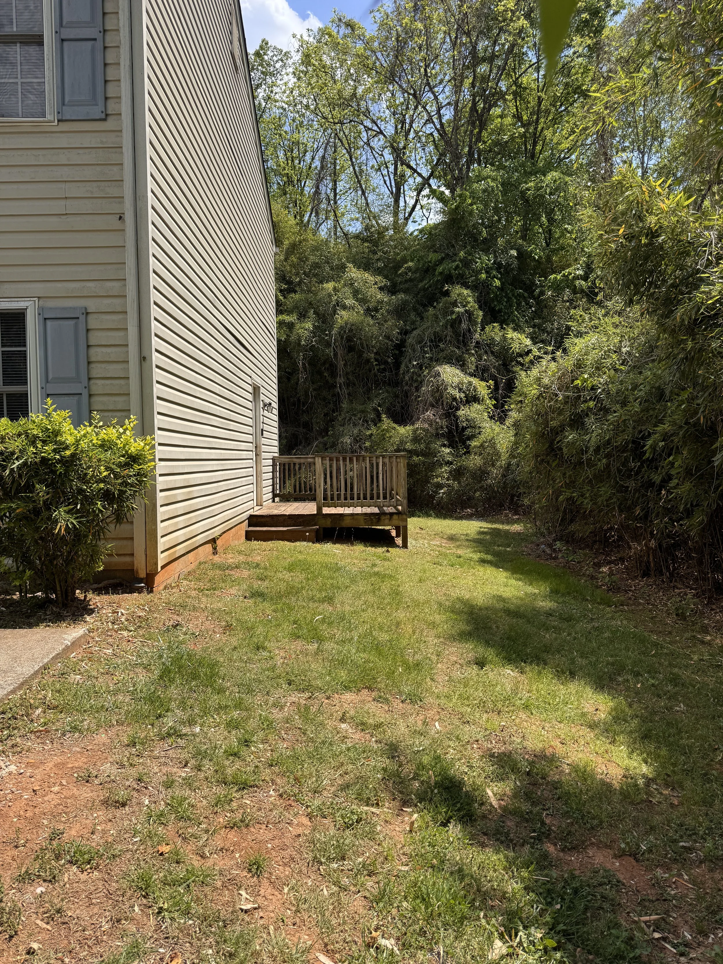 540 Monticello B2.JPG