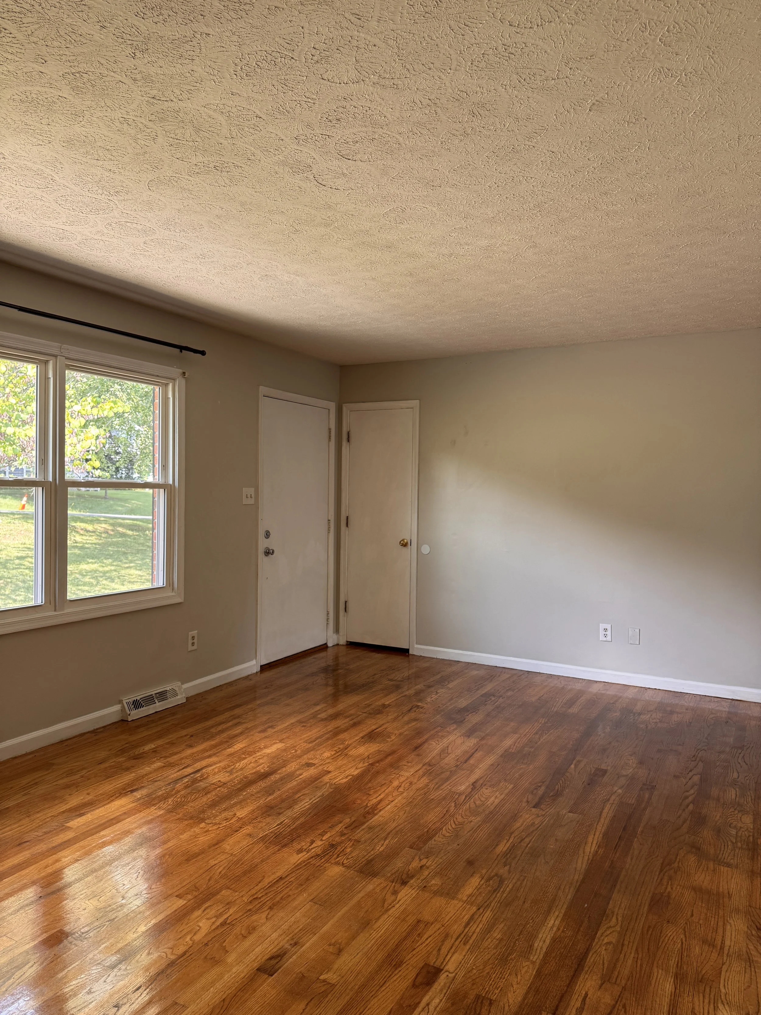 104 Westburg9.JPG