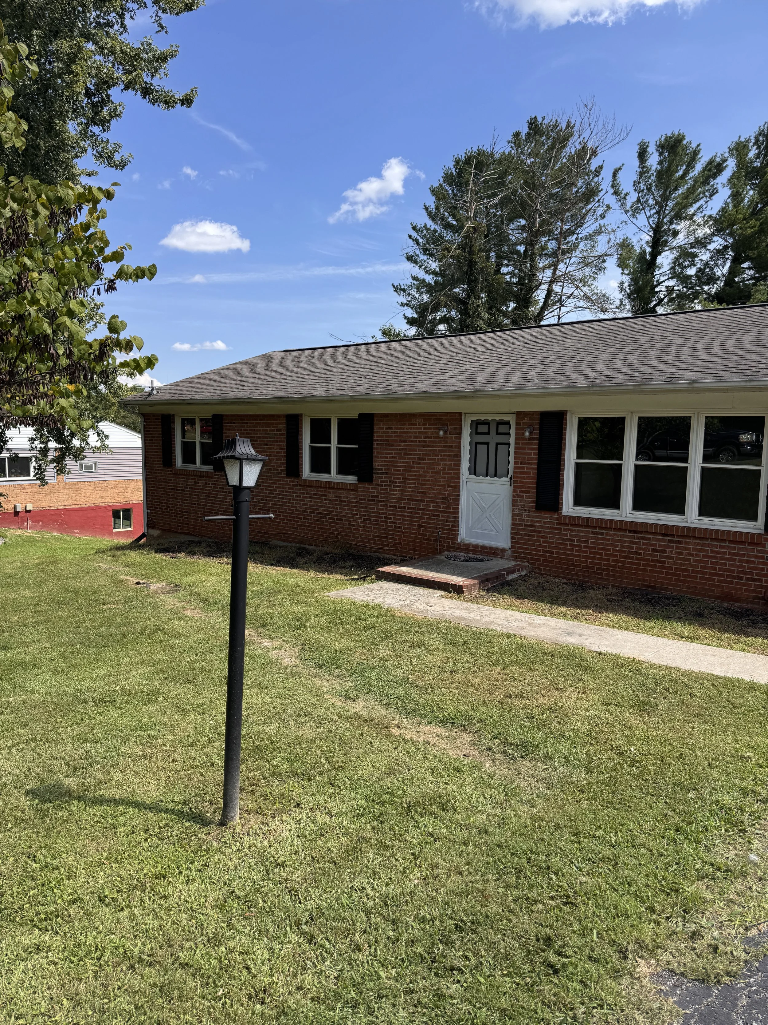 104 Westburg3.JPG