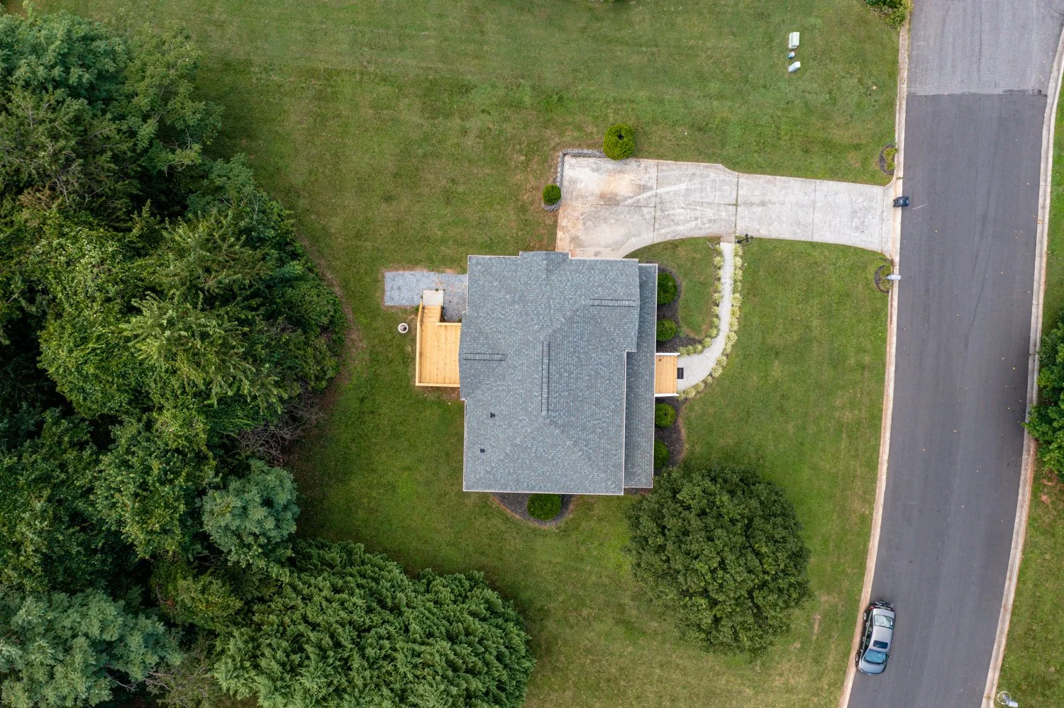72 Viking Drive-22.jpg