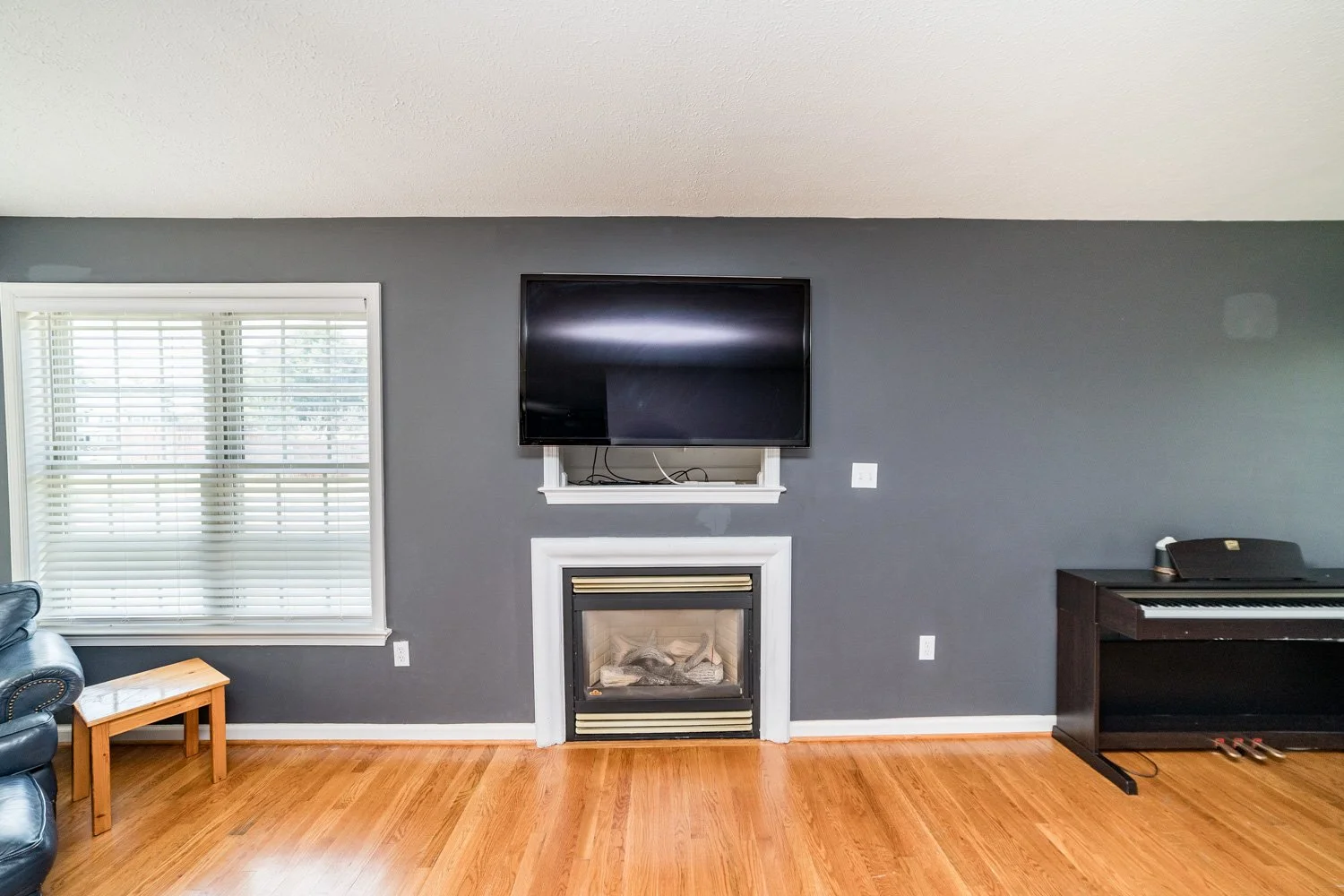 72 Viking Drive-28.jpg