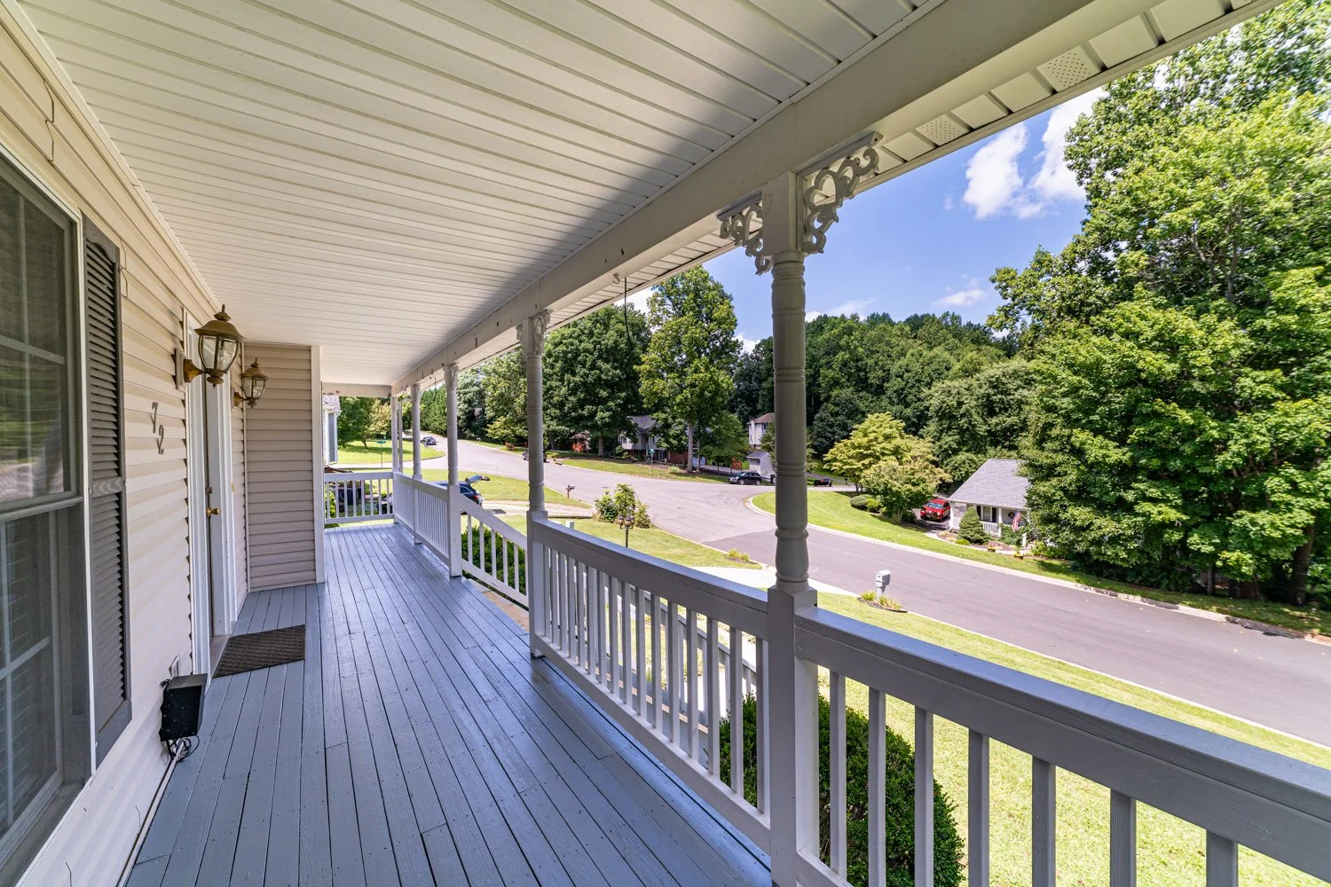 72 Viking Drive-10.jpg