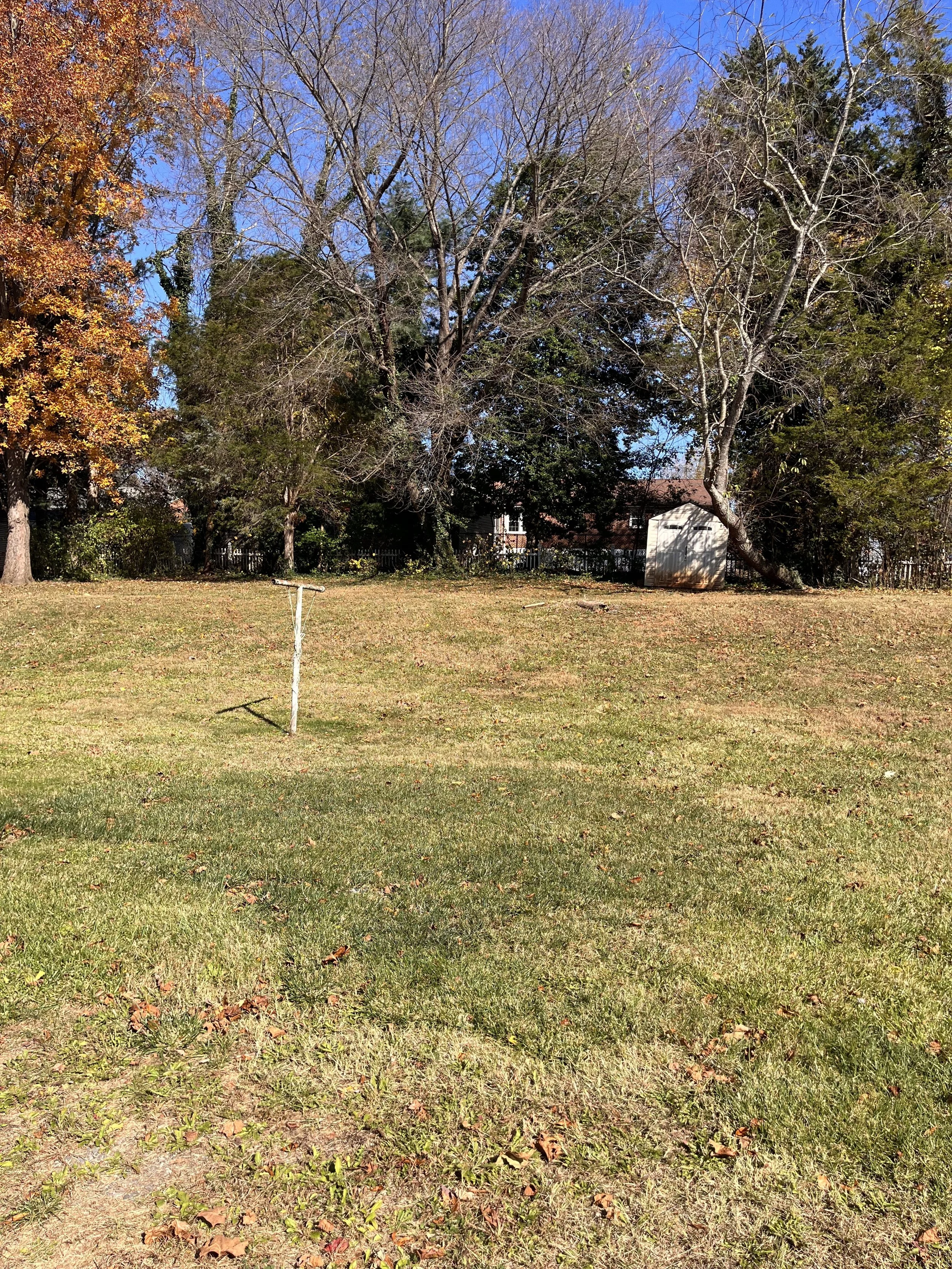 215 Bryant Rd B 6.jpg