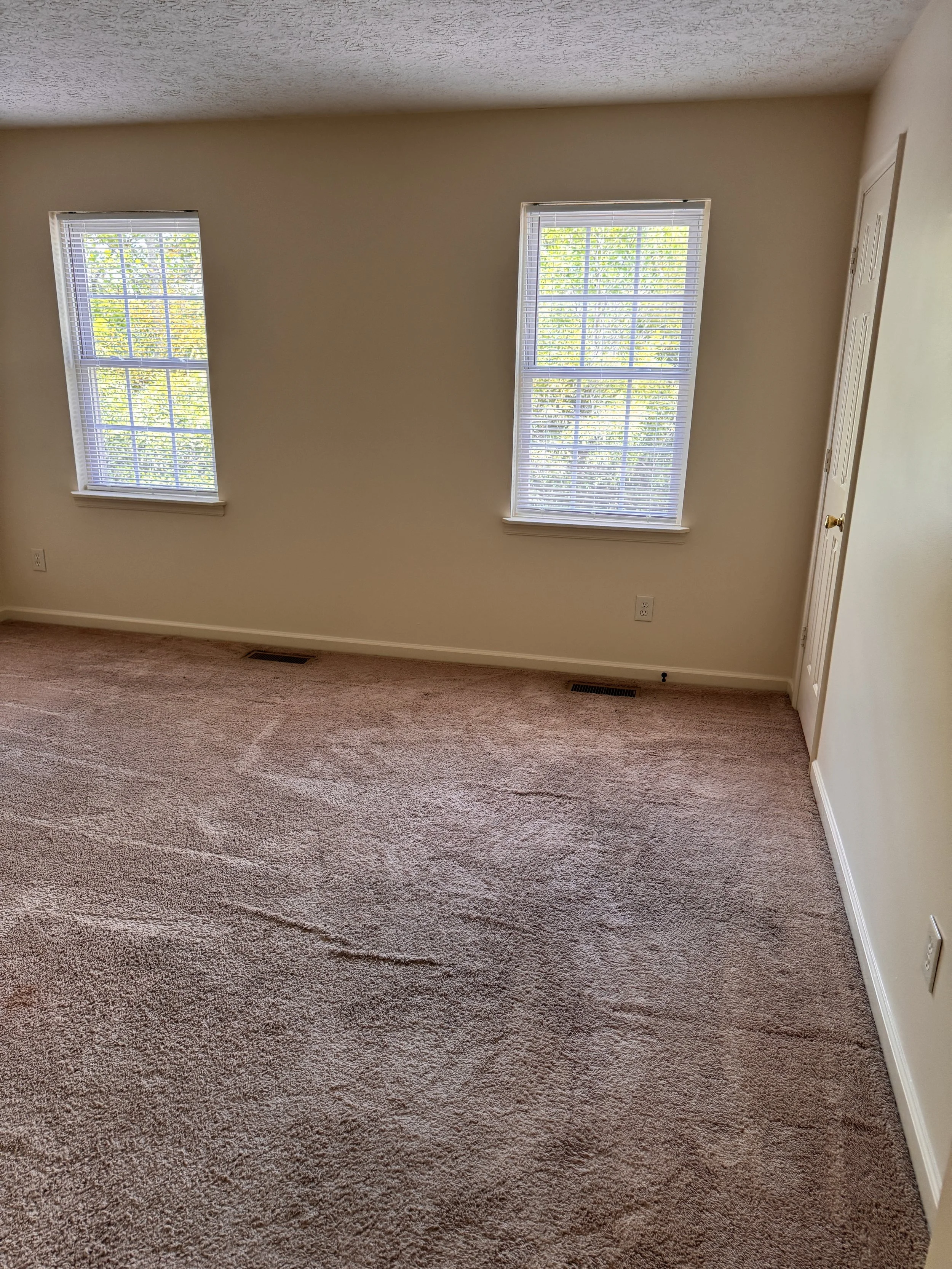 540 Monticello B18.JPG