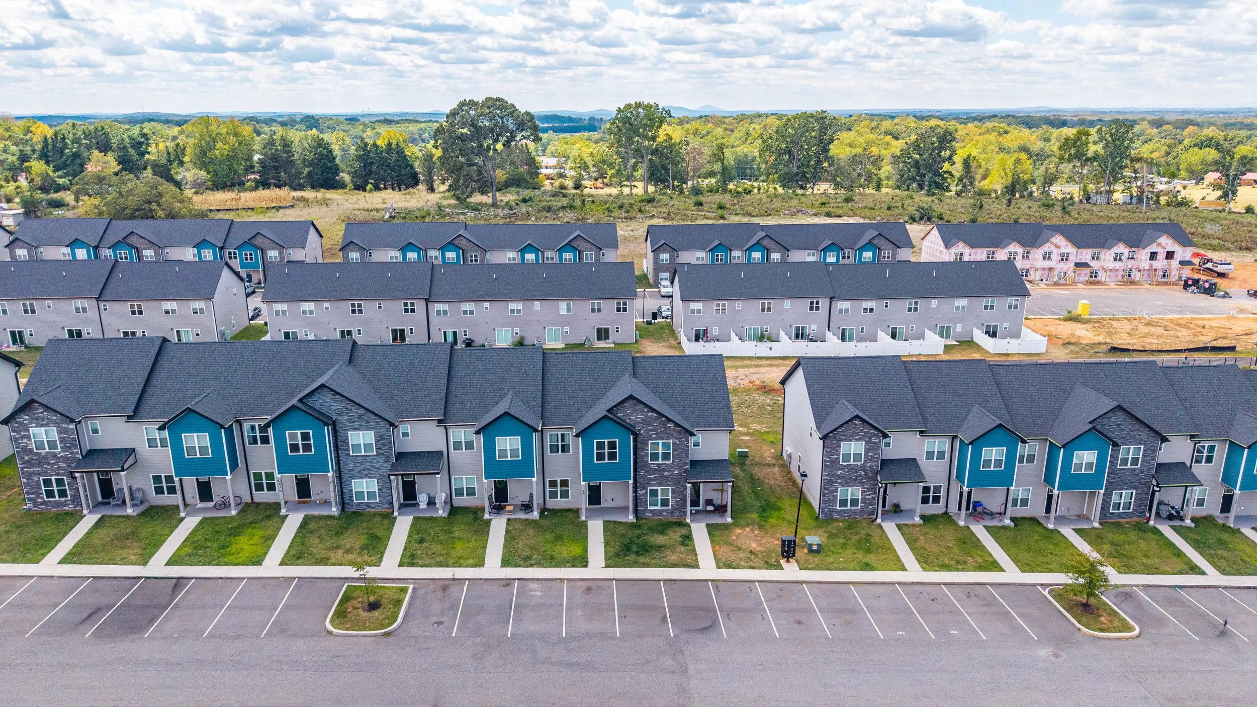 94 emmanuel ct_036.jpg