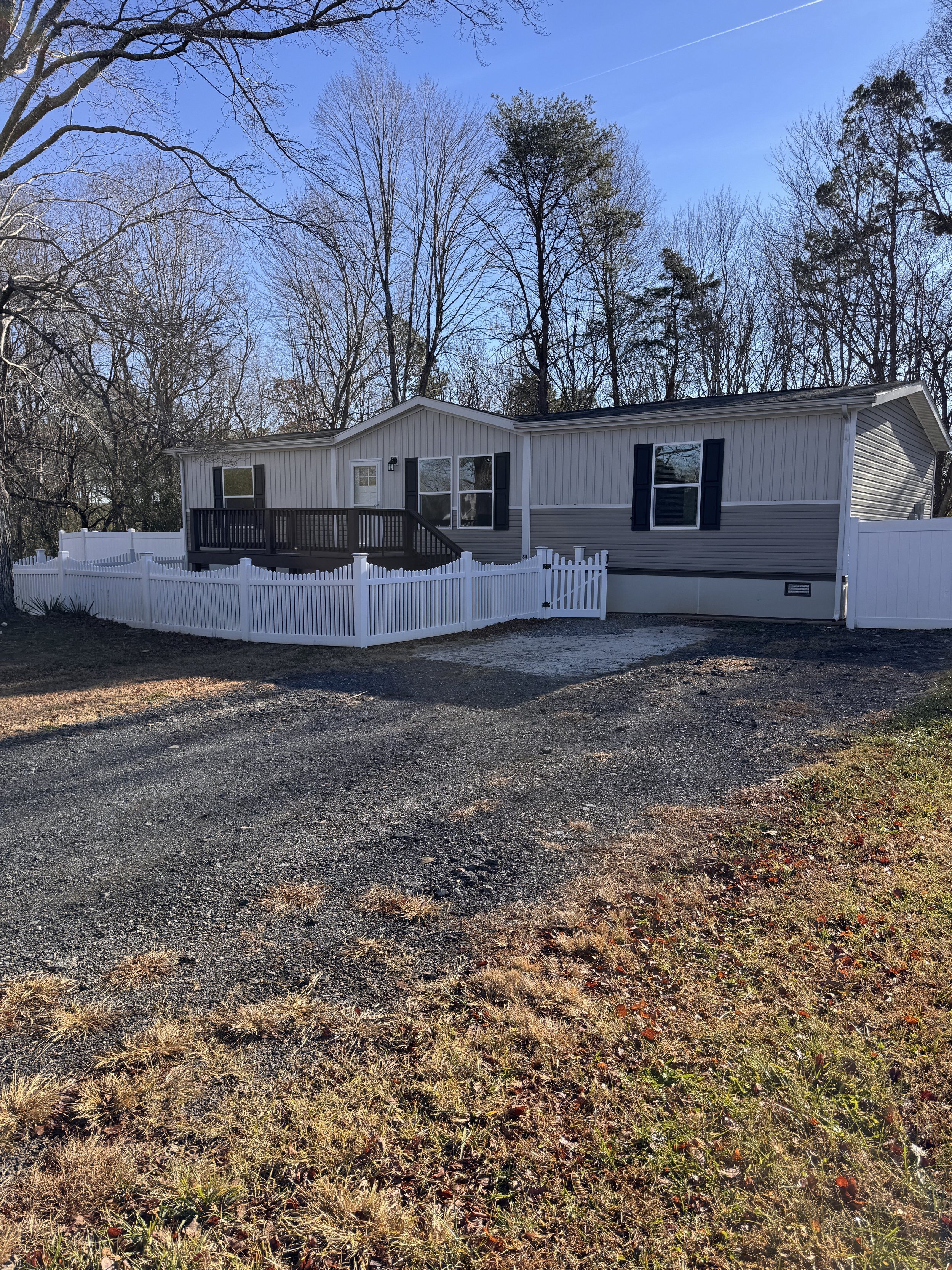 36 Cobblestone Ln1.JPG