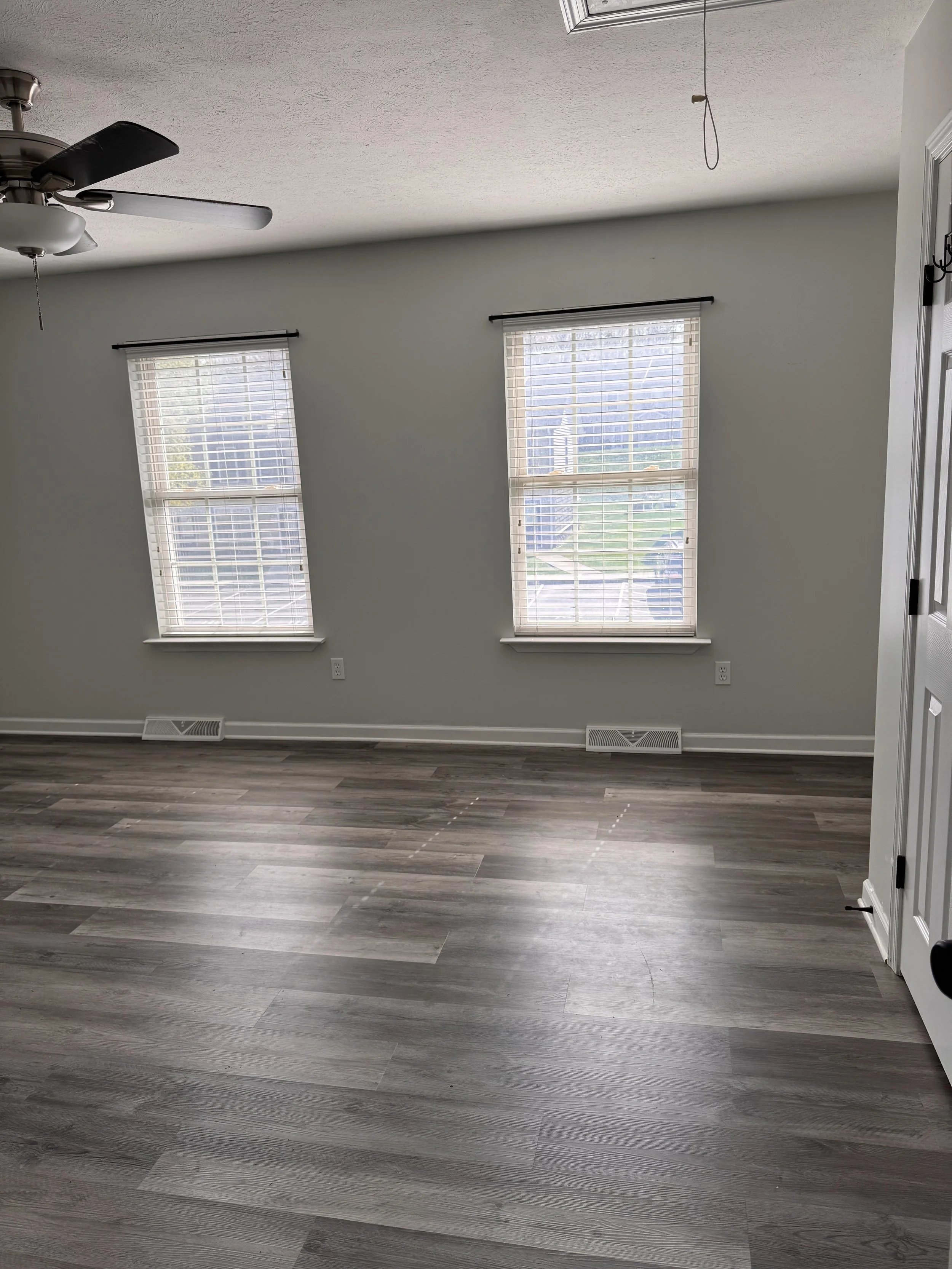 108 Old Tavern13.JPG