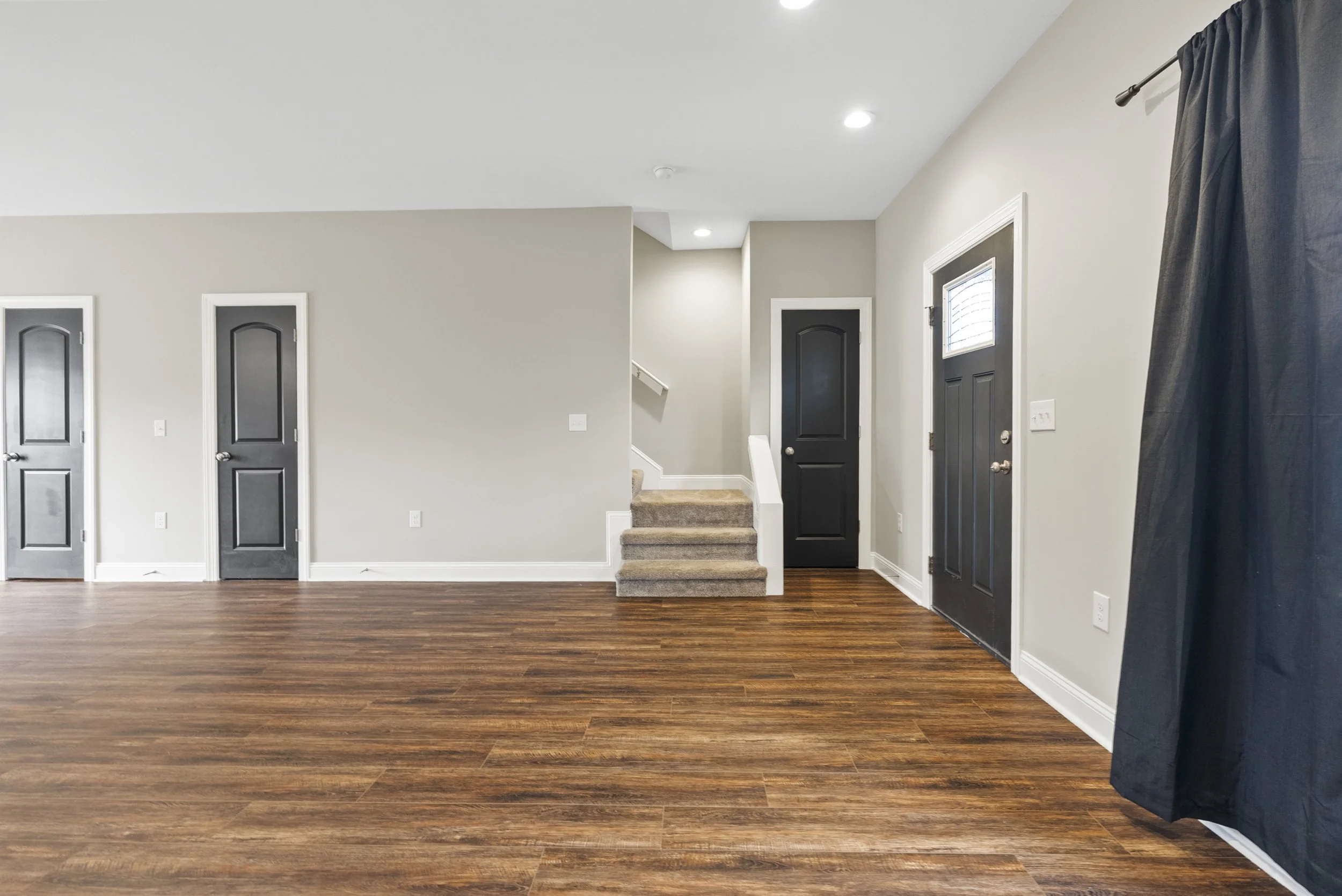 94 emmanuel ct_004.jpg
