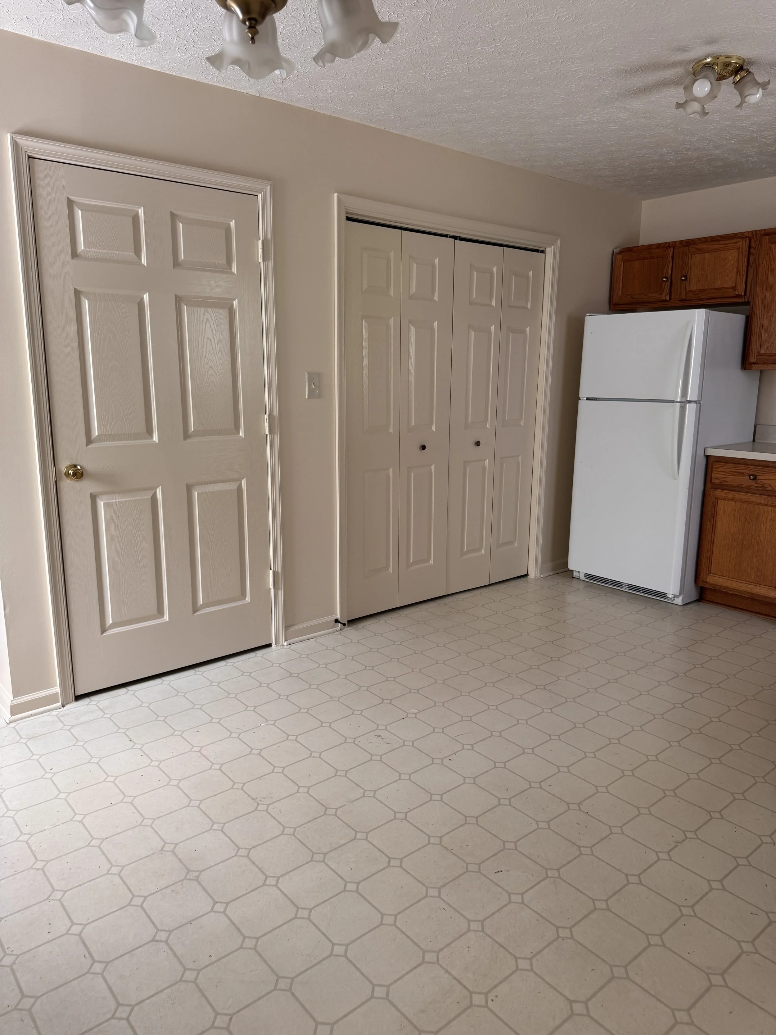 540 Monticello B10.JPG