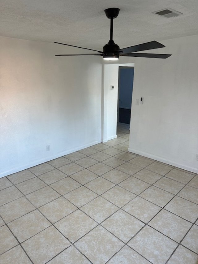 2013 1:2 Early St17.jpeg